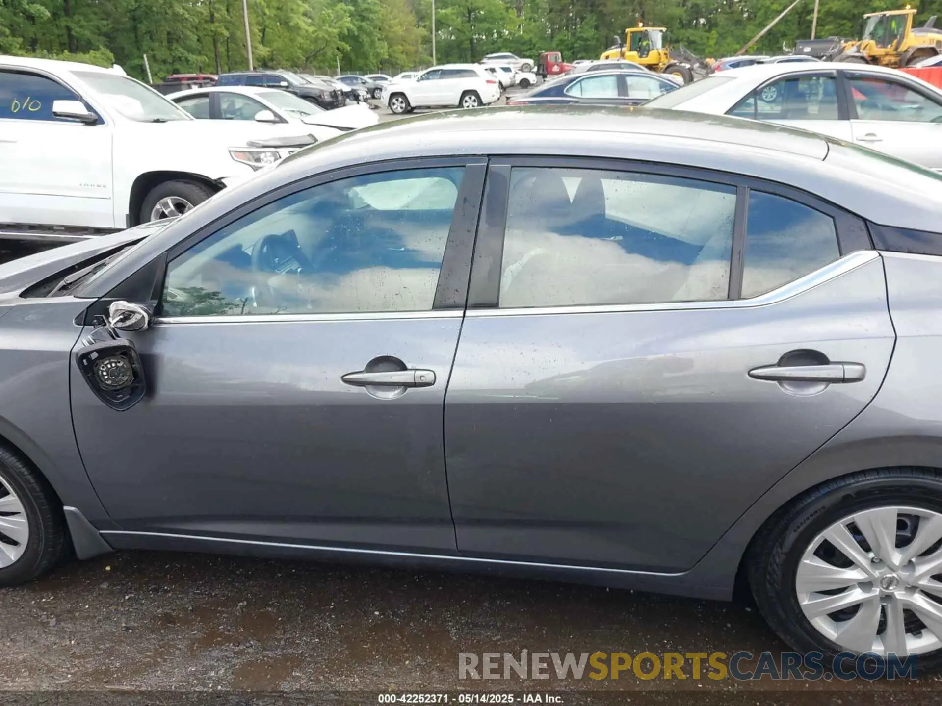 14 fotografías del automóvil dañado 3N1AB8BV4NY239377 NISSAN SENTRA 2022