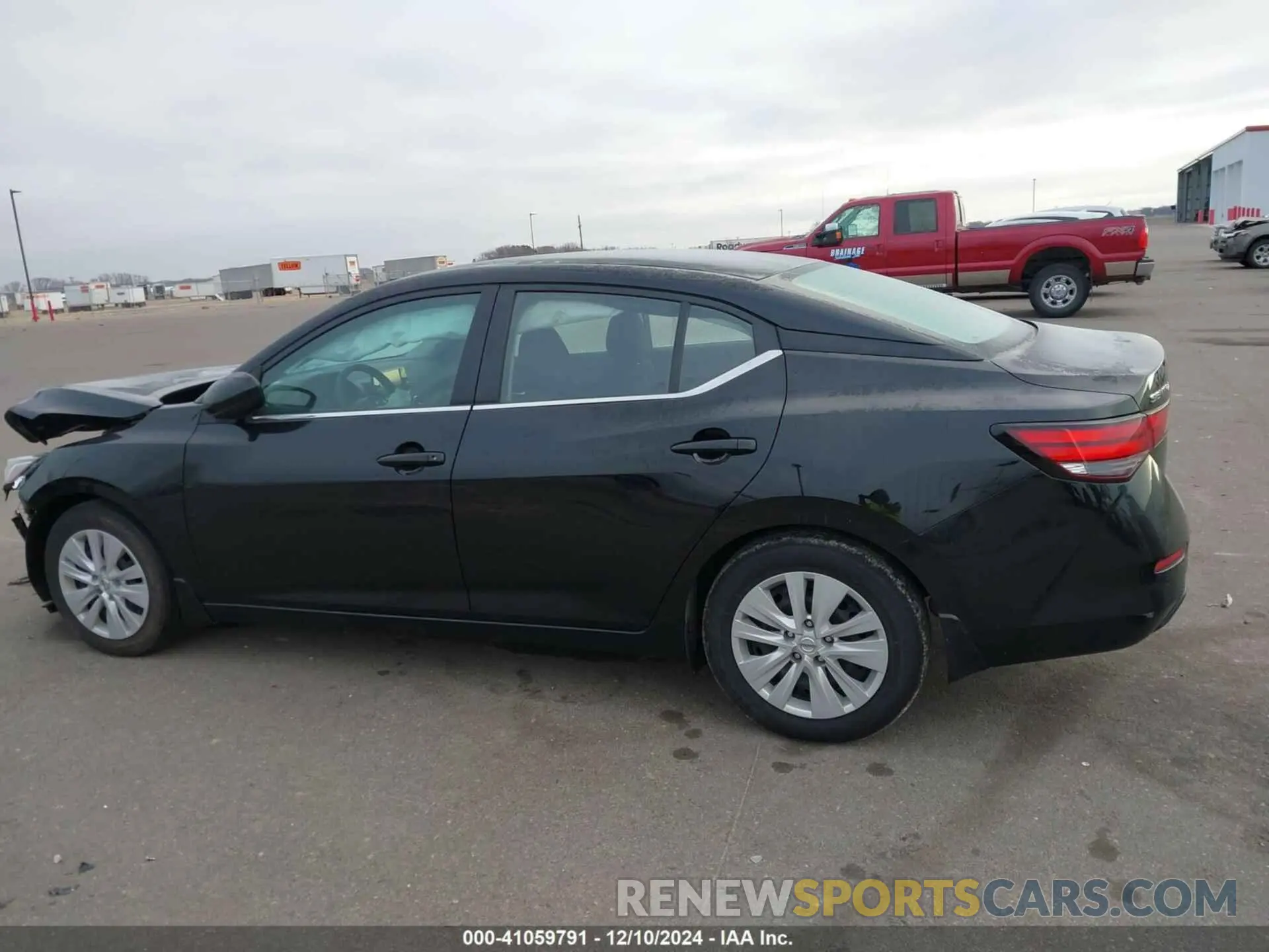 14 fotografías del automóvil dañado 3N1AB8BV4NY260228 NISSAN SENTRA 2022