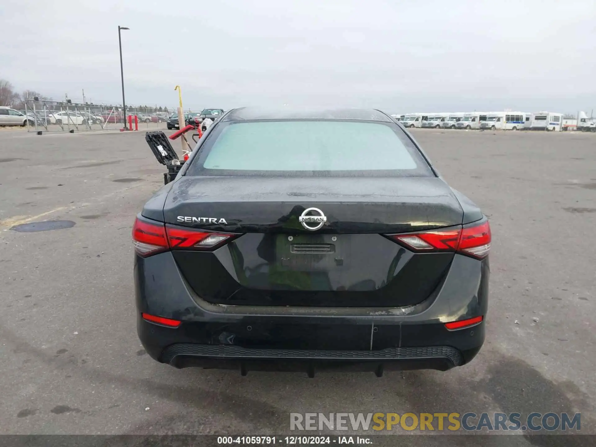 16 fotografías del automóvil dañado 3N1AB8BV4NY260228 NISSAN SENTRA 2022