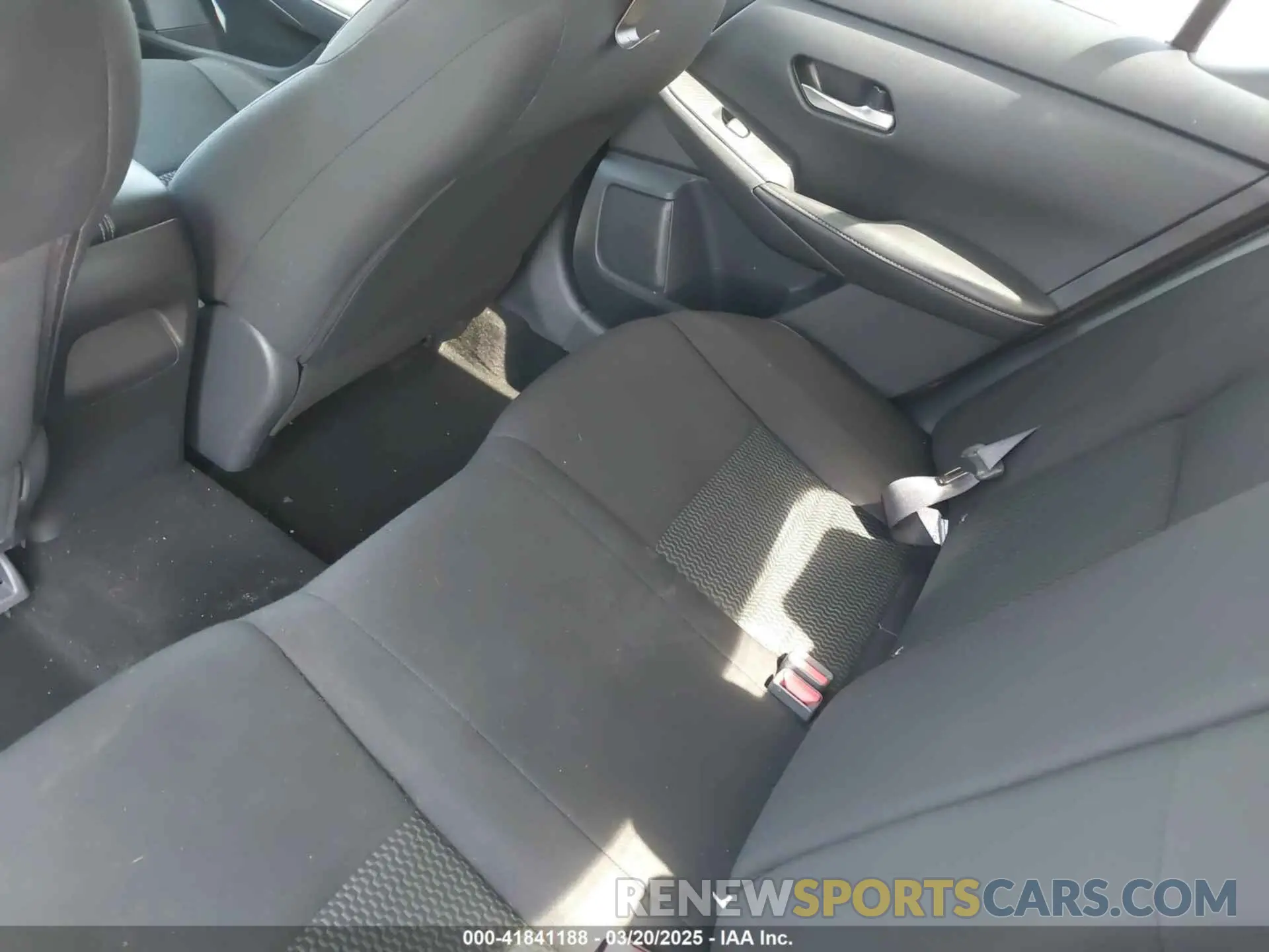 8 fotografías del automóvil dañado 3N1AB8BV5NY215024 NISSAN SENTRA 2022