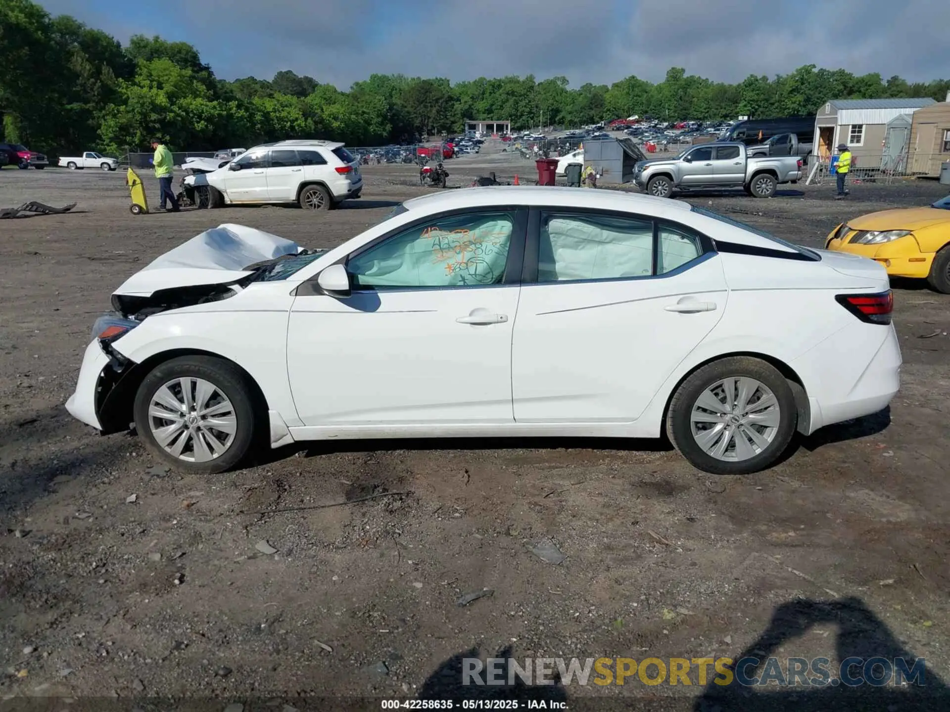 13 fotografías del automóvil dañado 3N1AB8BV6NY220958 NISSAN SENTRA 2022