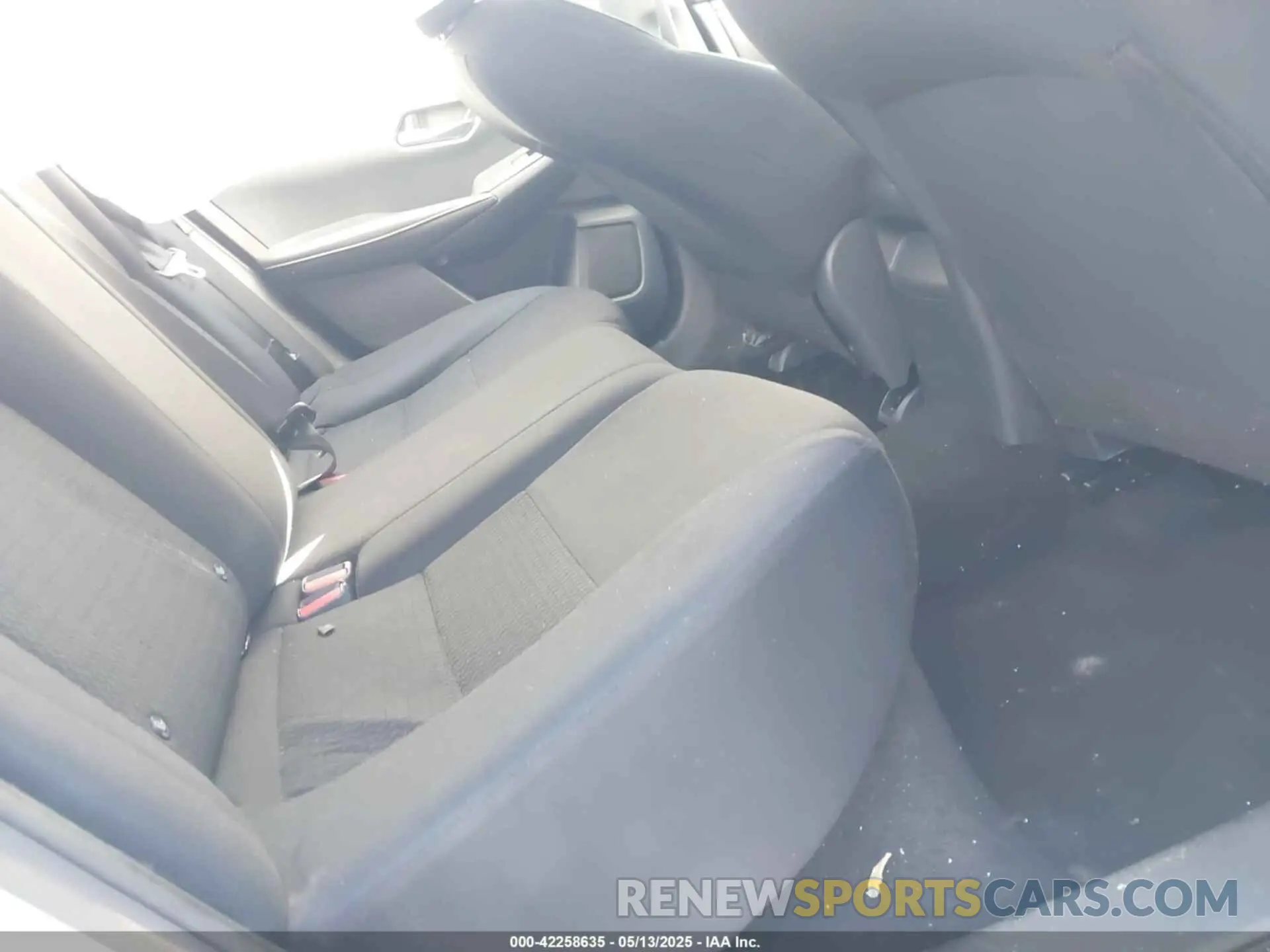 8 fotografías del automóvil dañado 3N1AB8BV6NY220958 NISSAN SENTRA 2022