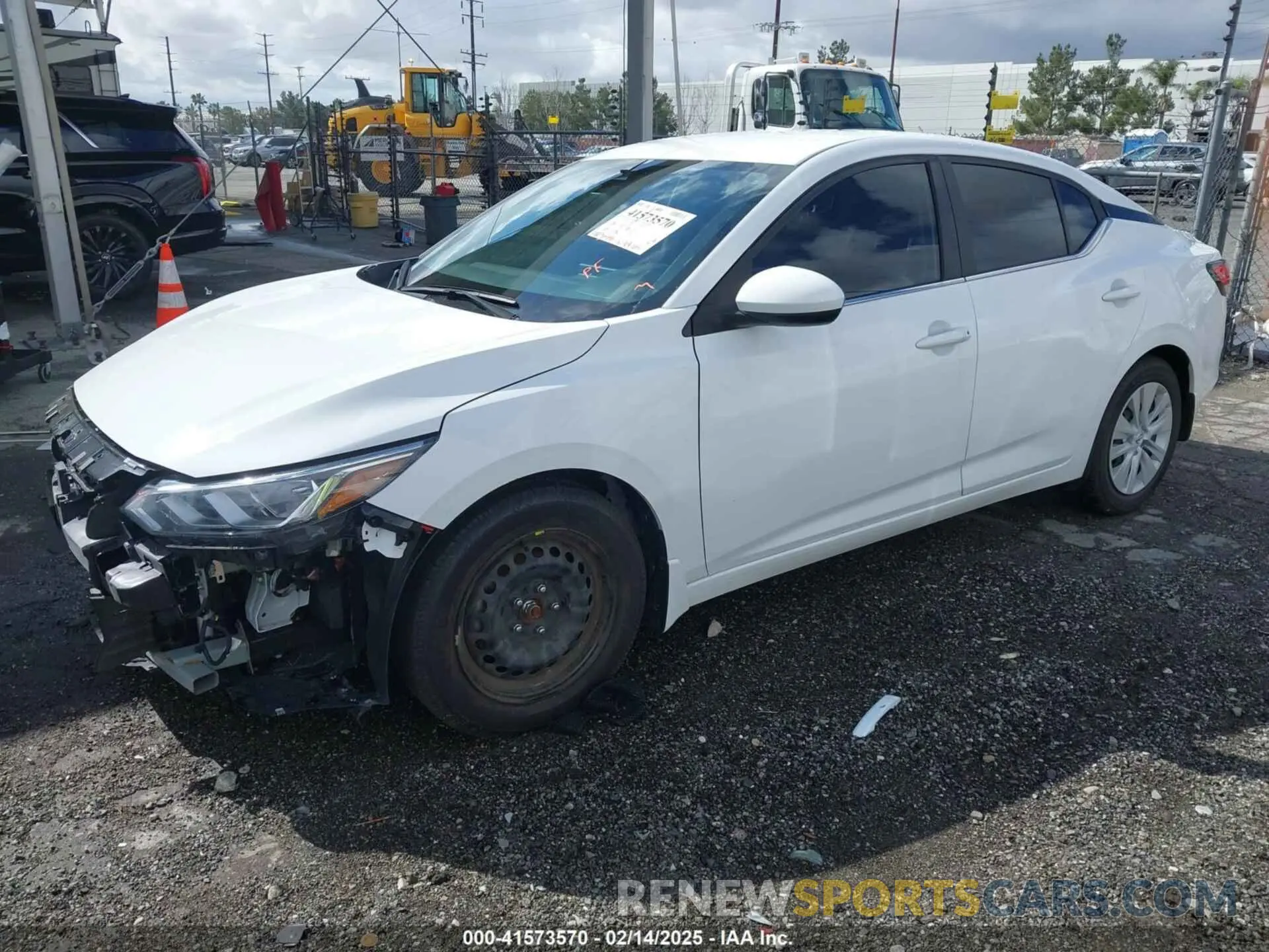 2 fotografías del automóvil dañado 3N1AB8BV7NY259073 NISSAN SENTRA 2022