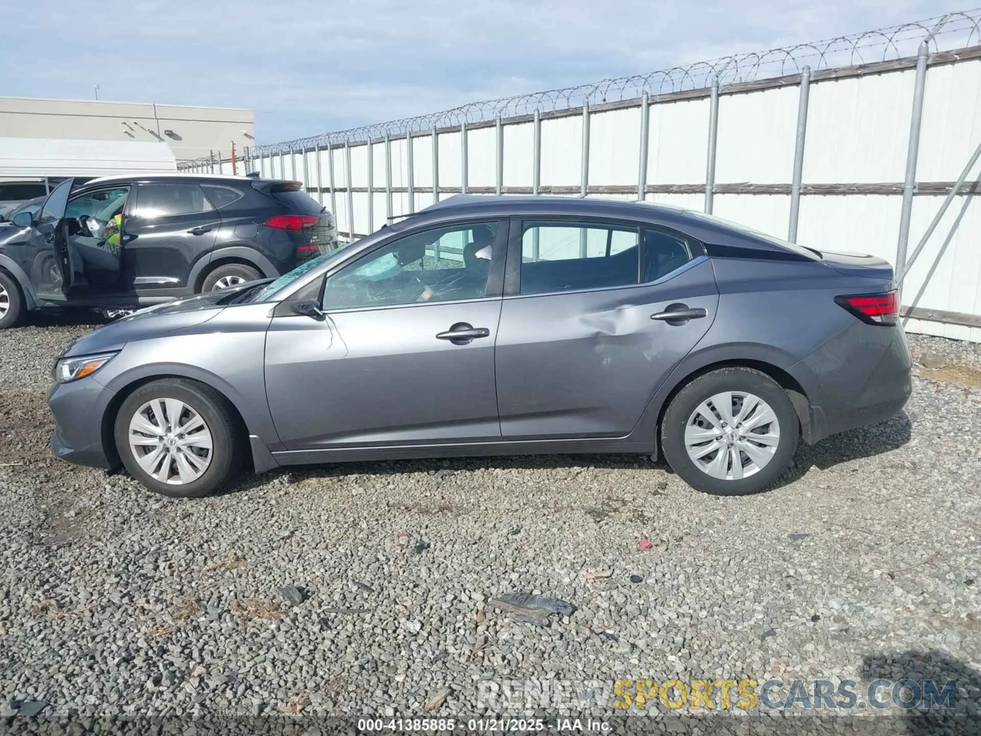 14 fotografías del automóvil dañado 3N1AB8BV7NY276178 NISSAN SENTRA 2022