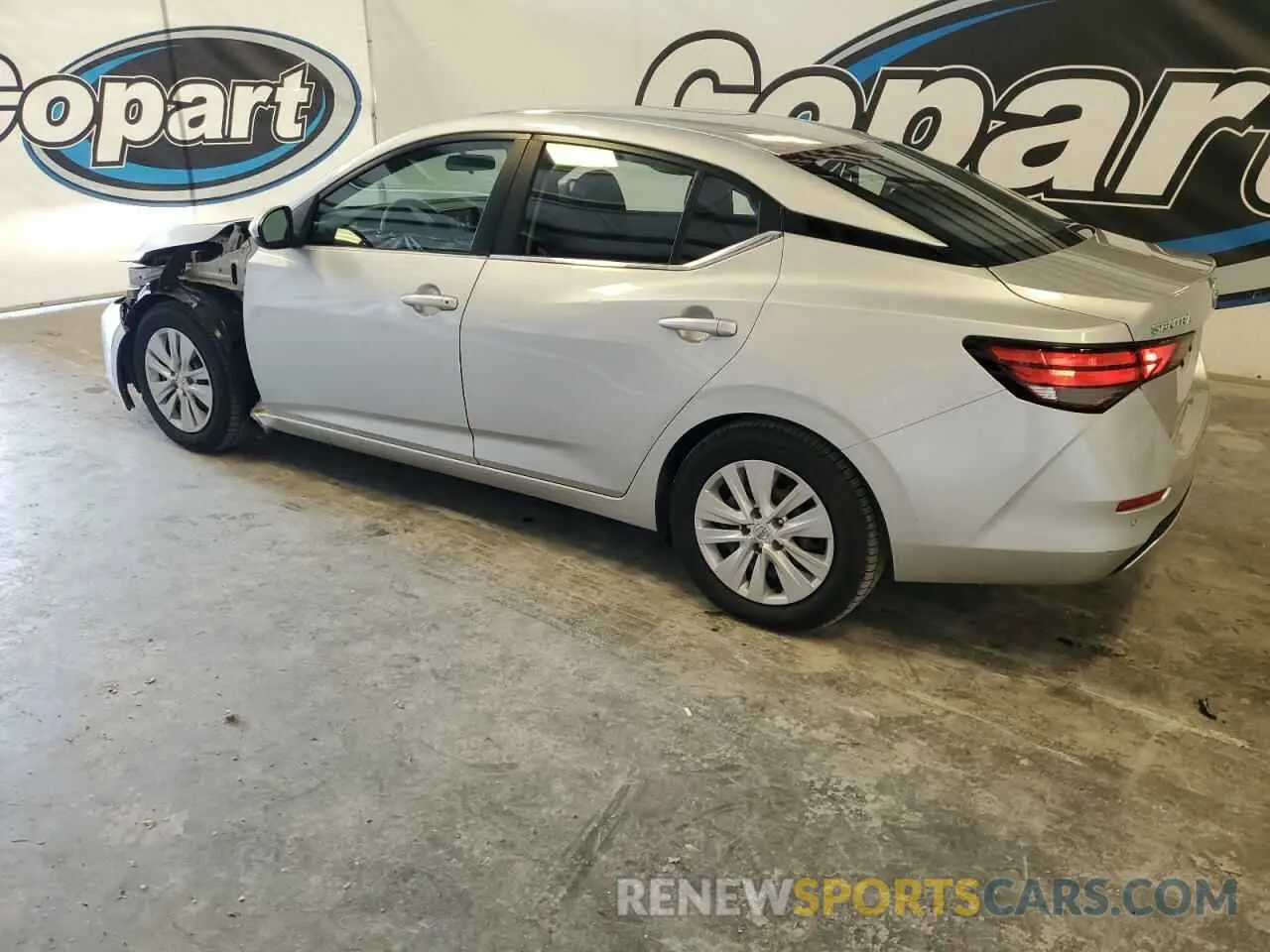 2 fotografías del automóvil dañado 3N1AB8BV8NY264931 NISSAN SENTRA 2022