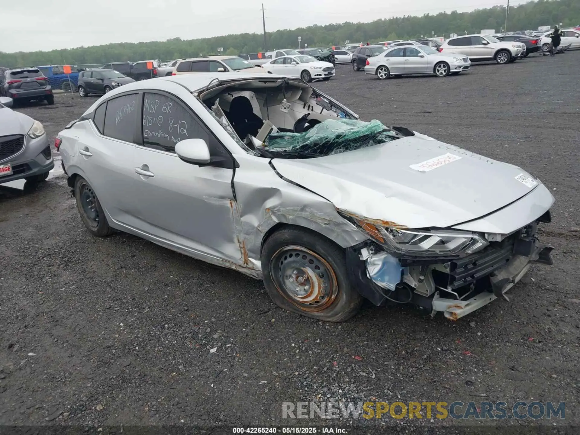 1 fotografías del automóvil dañado 3N1AB8BV8NY279302 NISSAN SENTRA 2022