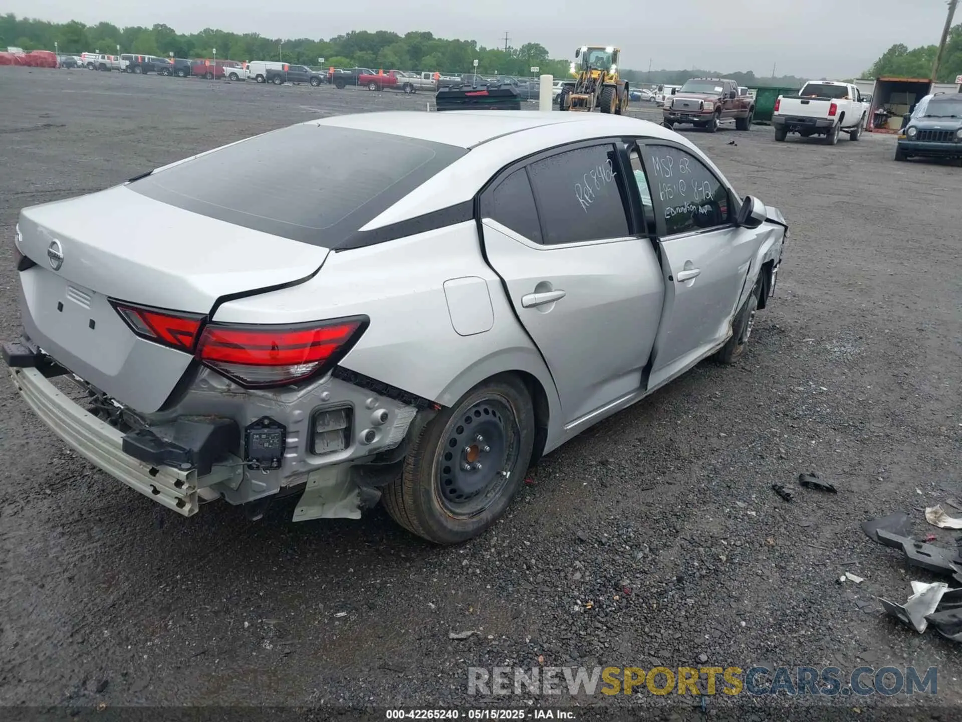 4 fotografías del automóvil dañado 3N1AB8BV8NY279302 NISSAN SENTRA 2022