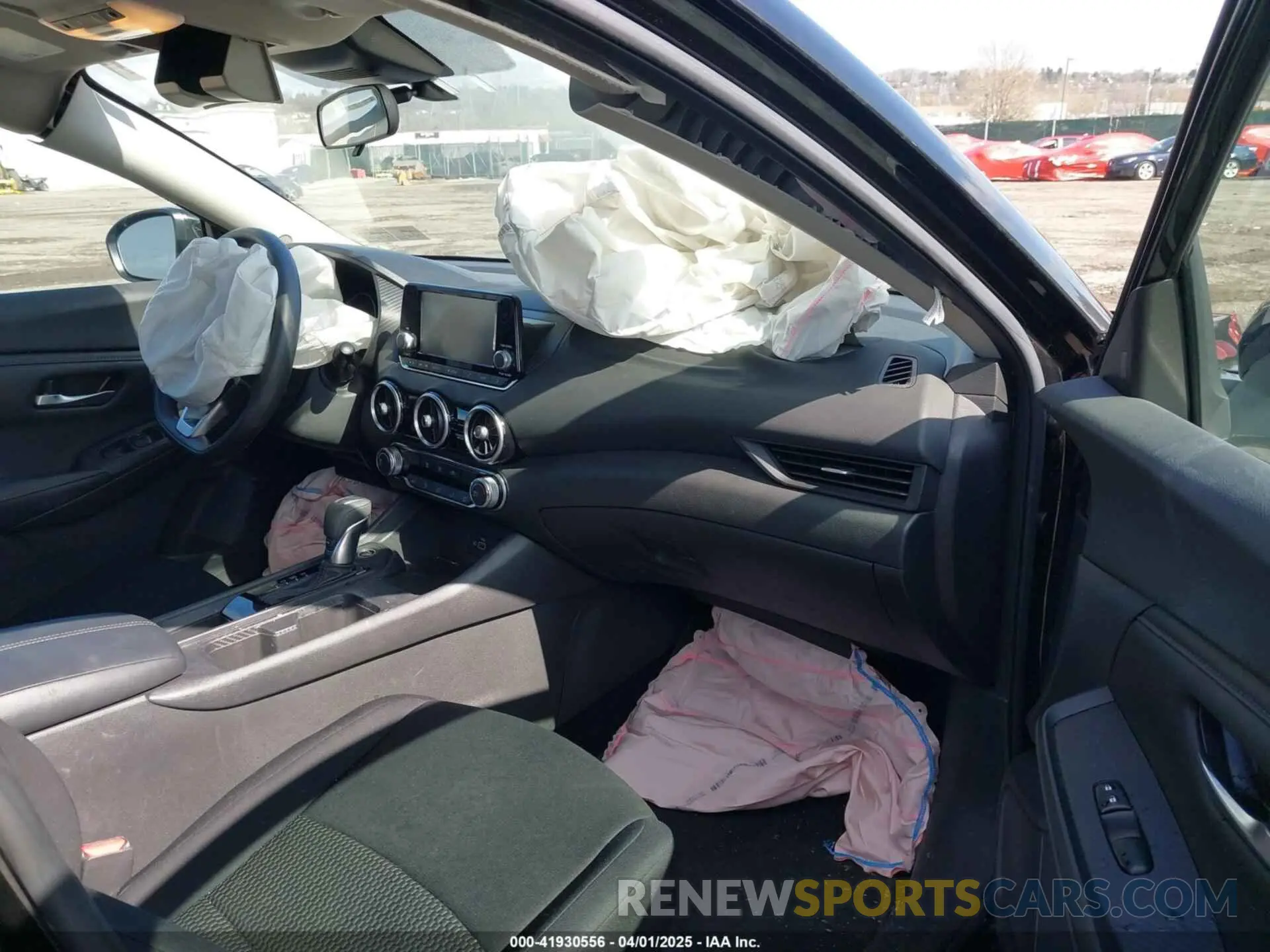 5 fotografías del automóvil dañado 3N1AB8BV8NY310497 NISSAN SENTRA 2022