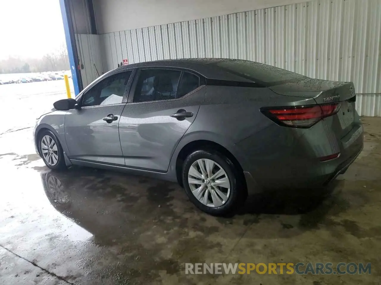 2 fotografías del automóvil dañado 3N1AB8BV9NY280409 NISSAN SENTRA 2022