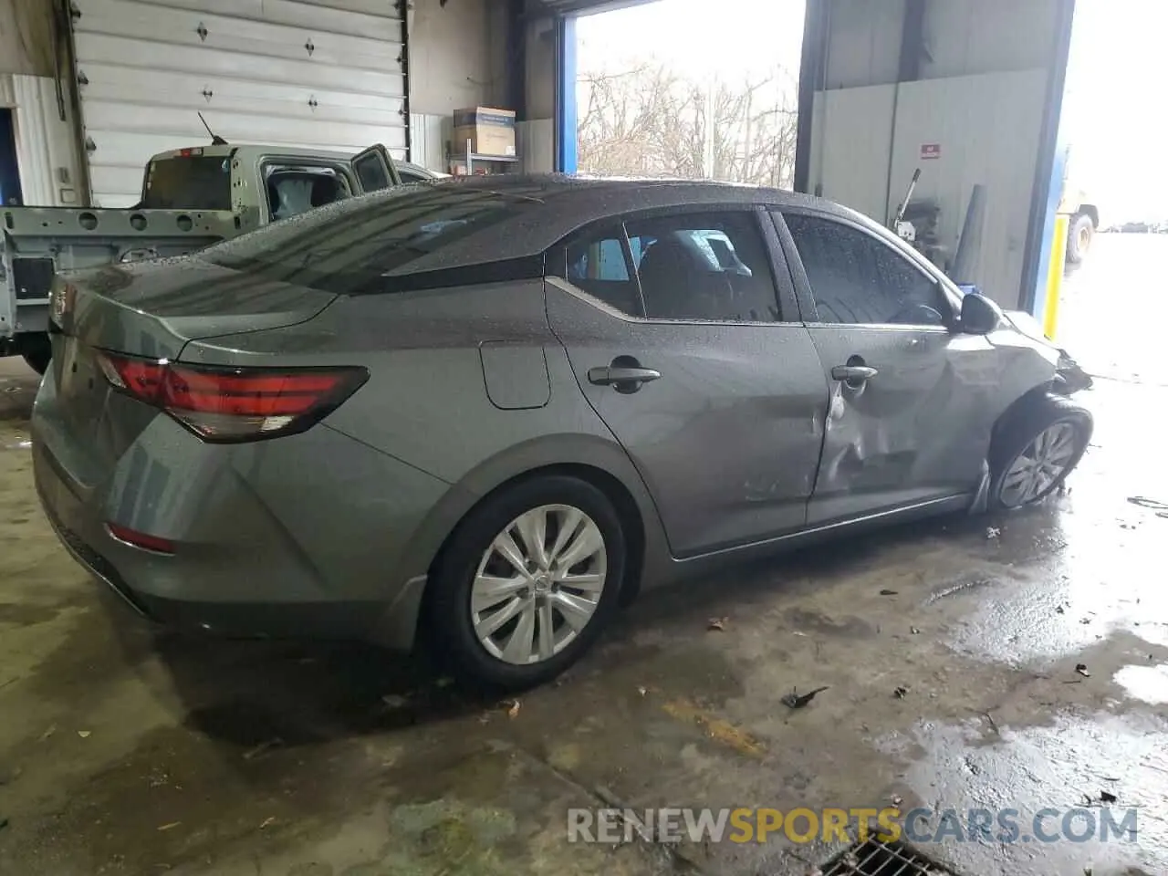 3 fotografías del automóvil dañado 3N1AB8BV9NY280409 NISSAN SENTRA 2022