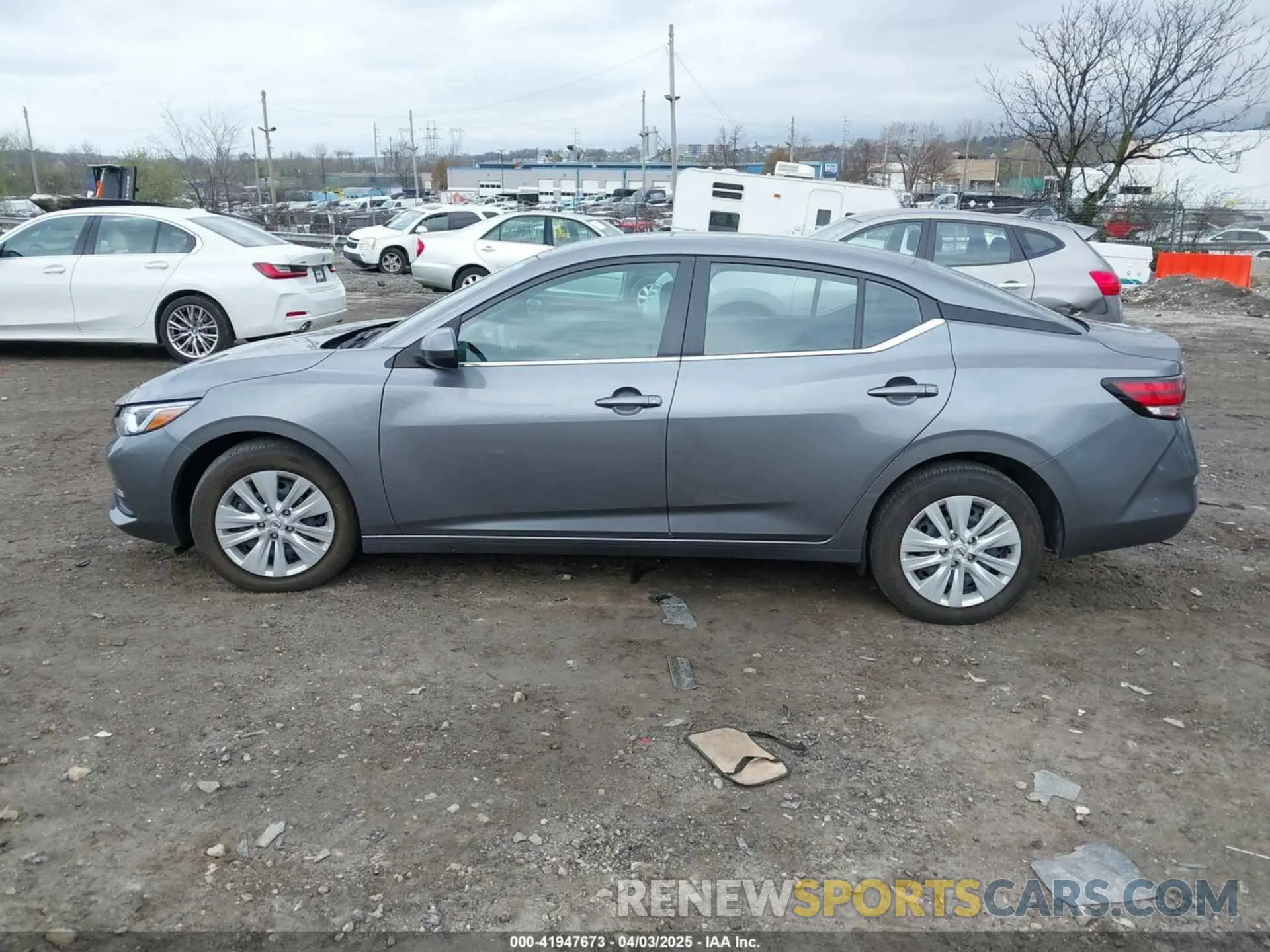 14 fotografías del automóvil dañado 3N1AB8BV9NY307592 NISSAN SENTRA 2022