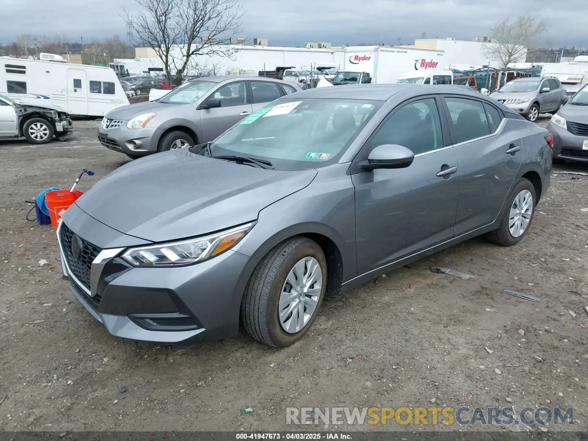 2 fotografías del automóvil dañado 3N1AB8BV9NY307592 NISSAN SENTRA 2022