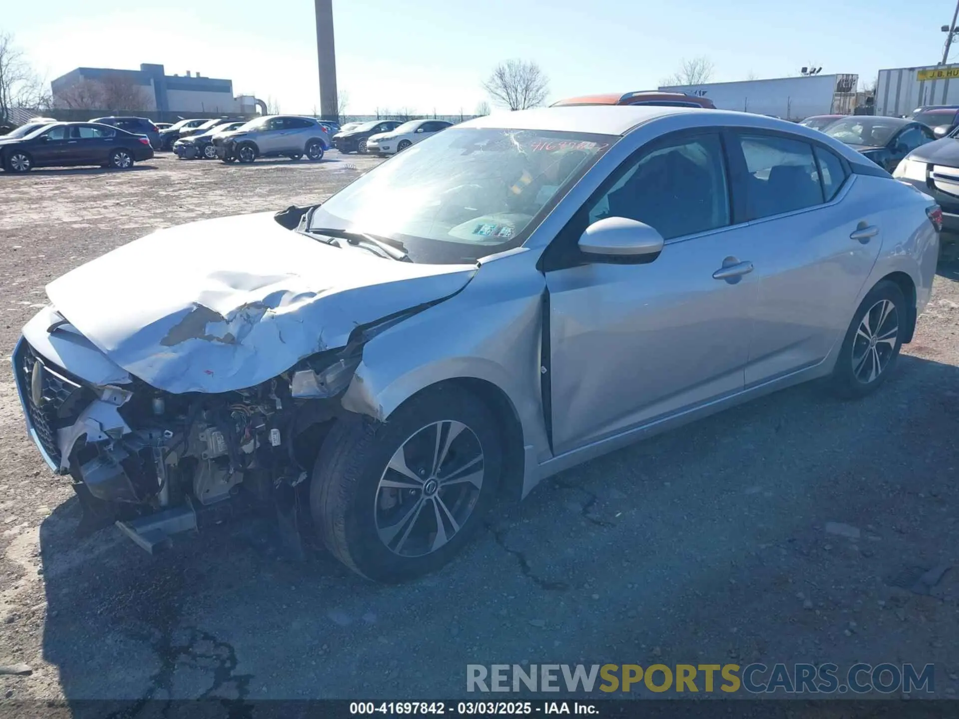 2 fotografías del automóvil dañado 3N1AB8CV0NY228066 NISSAN SENTRA 2022