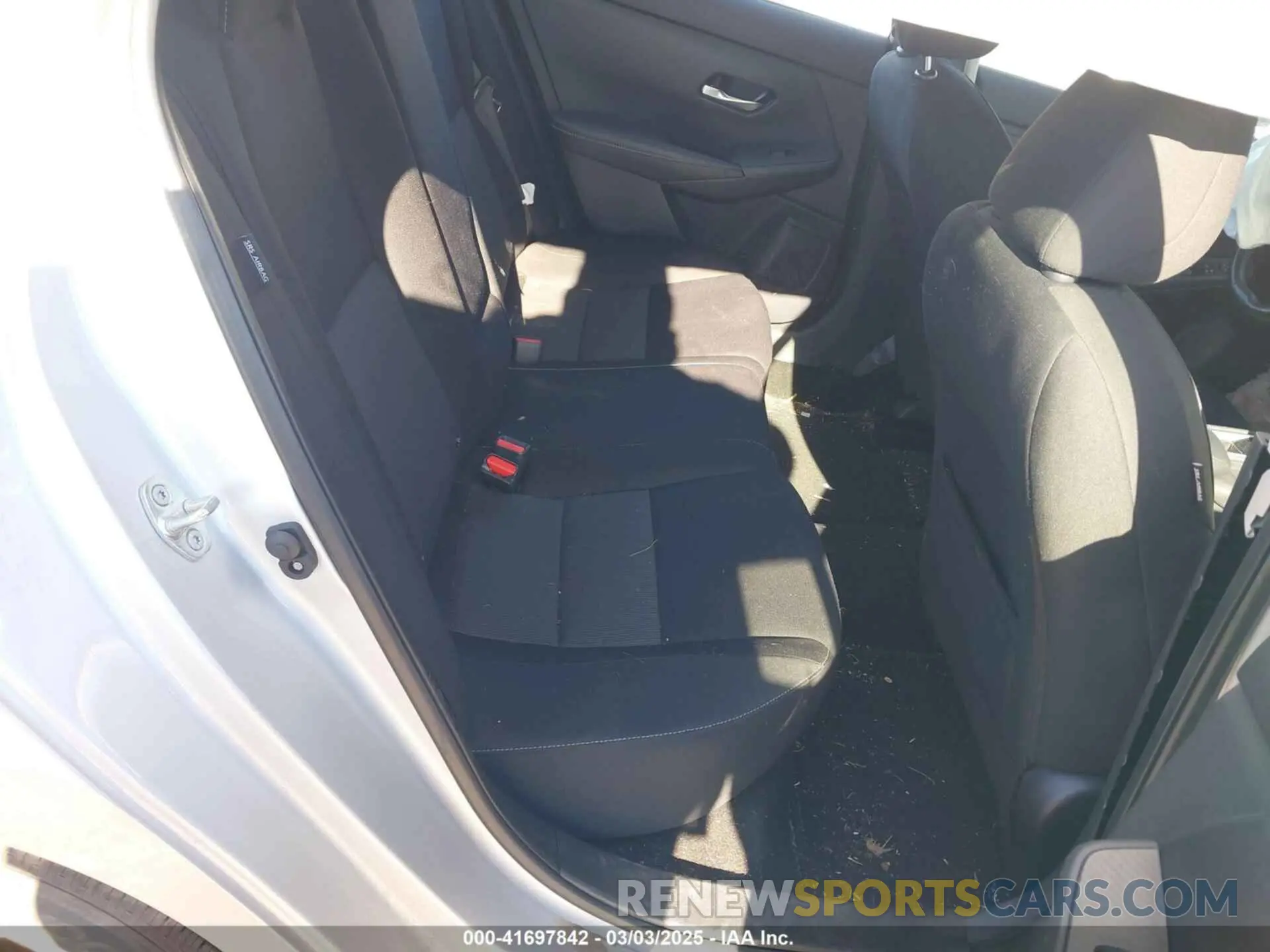 8 fotografías del automóvil dañado 3N1AB8CV0NY228066 NISSAN SENTRA 2022