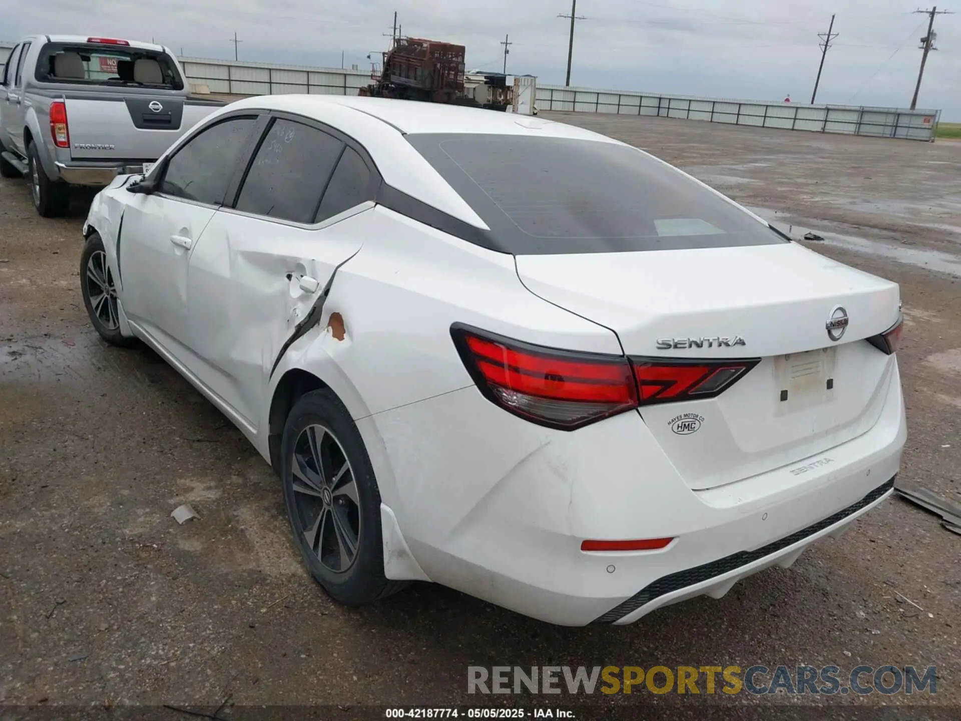 3 fotografías del automóvil dañado 3N1AB8CV0NY233123 NISSAN SENTRA 2022
