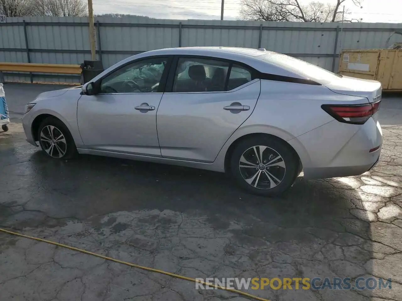 2 fotografías del automóvil dañado 3N1AB8CV0NY317605 NISSAN SENTRA 2022
