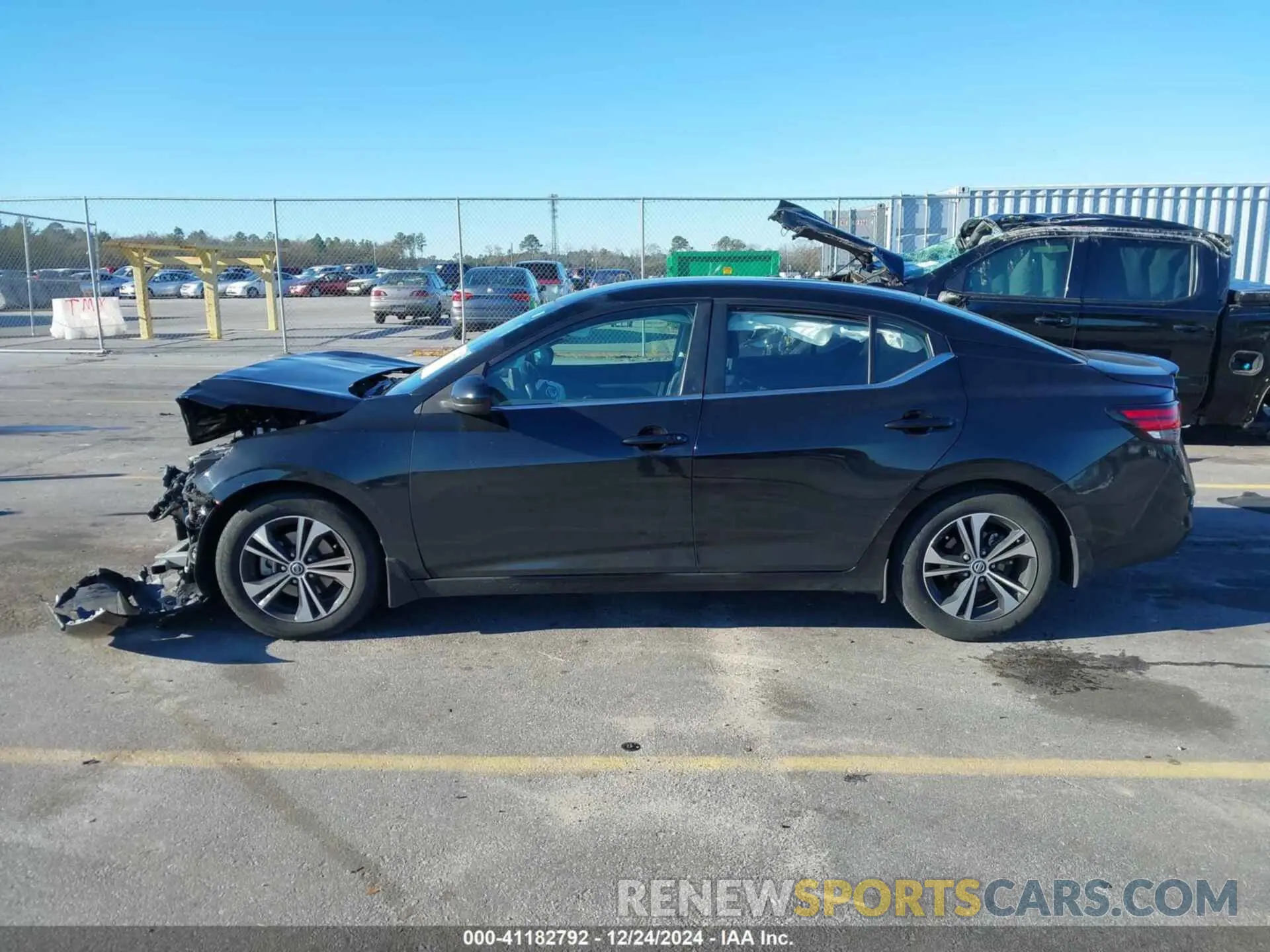 14 fotografías del automóvil dañado 3N1AB8CV1NY248259 NISSAN SENTRA 2022