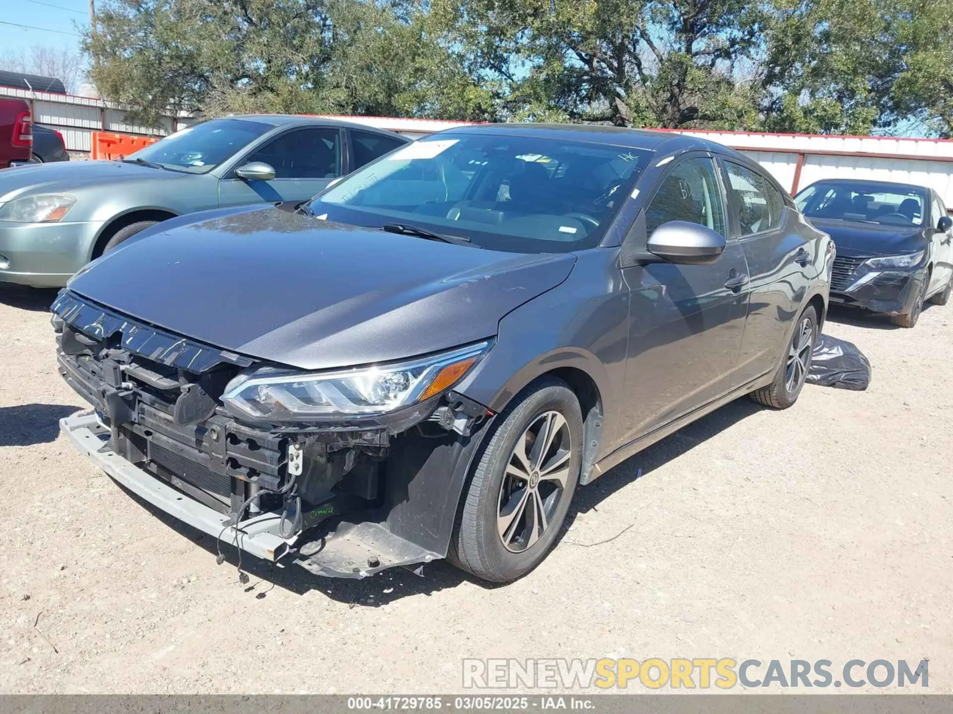 2 fotografías del automóvil dañado 3N1AB8CV1NY256765 NISSAN SENTRA 2022