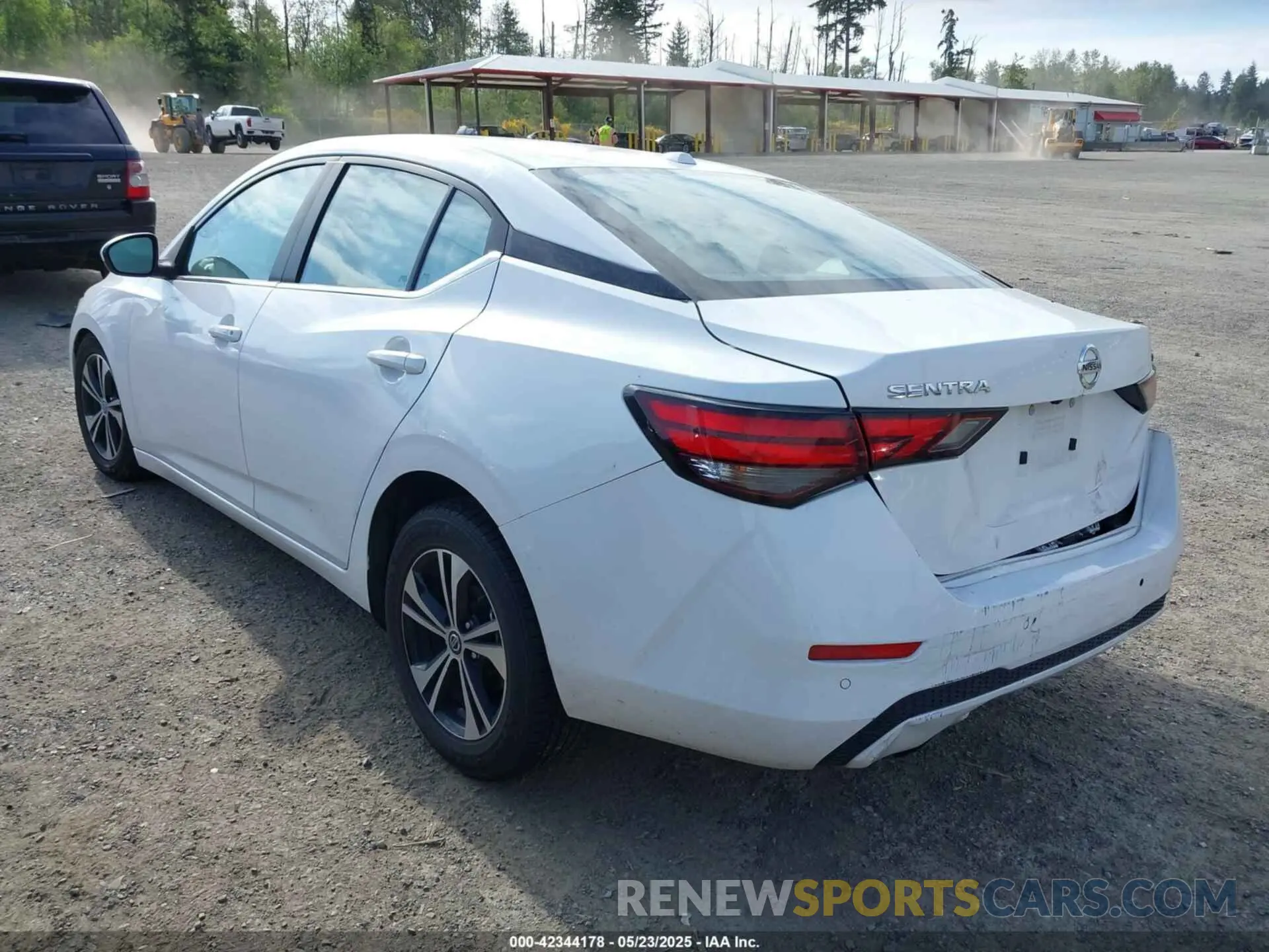 3 fotografías del automóvil dañado 3N1AB8CV1NY272528 NISSAN SENTRA 2022