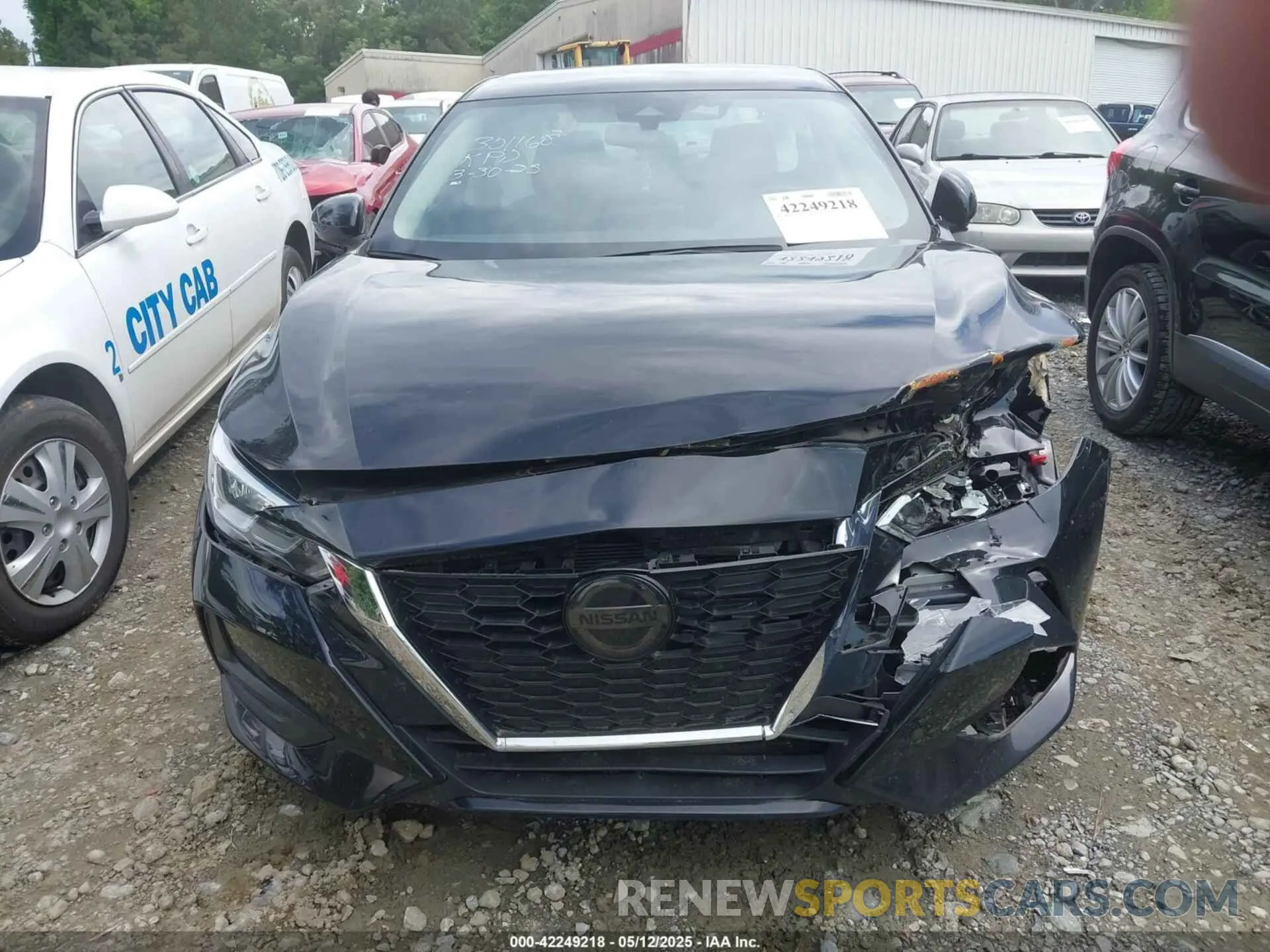 12 fotografías del automóvil dañado 3N1AB8CV1NY301168 NISSAN SENTRA 2022