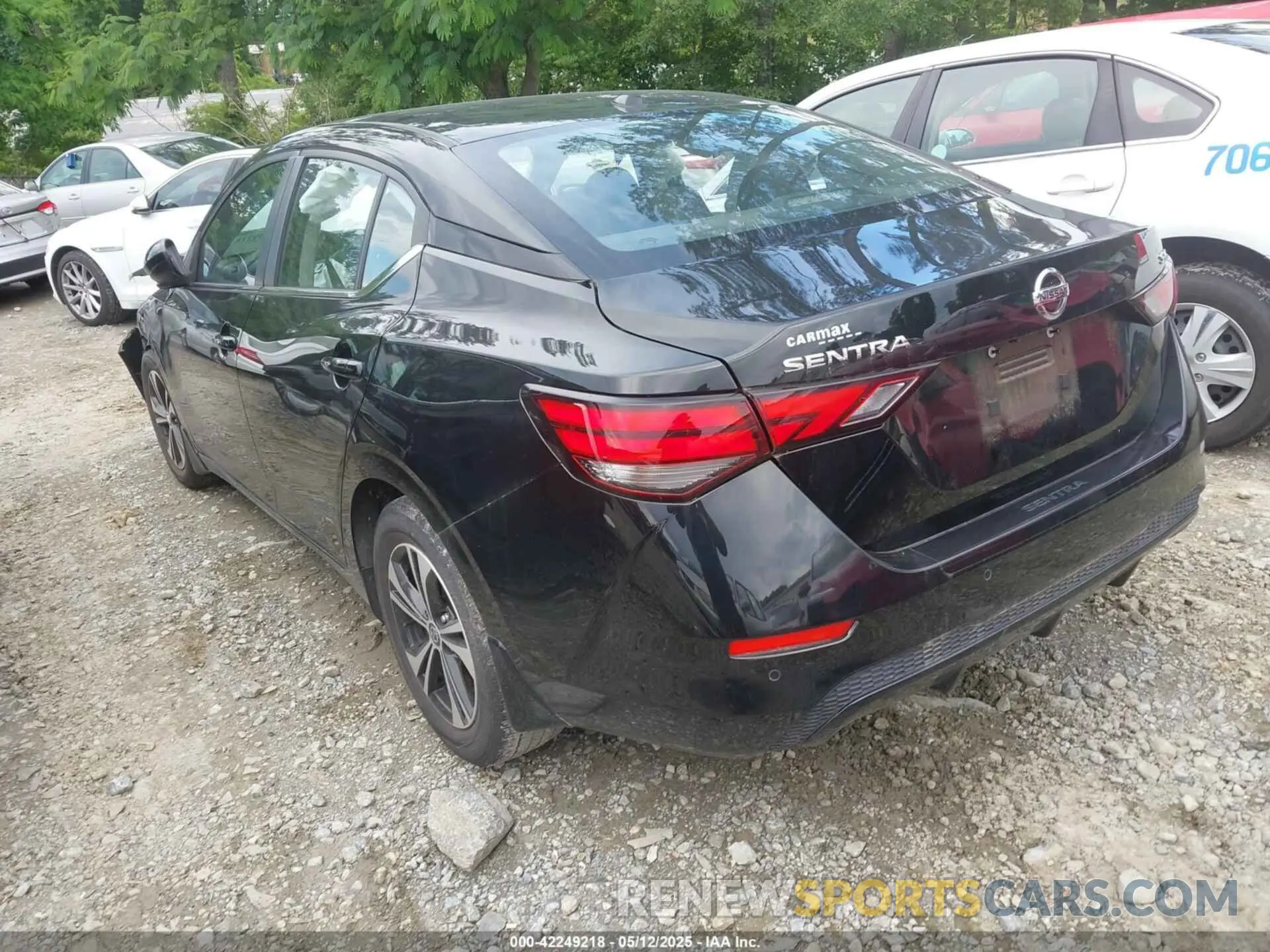 3 fotografías del automóvil dañado 3N1AB8CV1NY301168 NISSAN SENTRA 2022