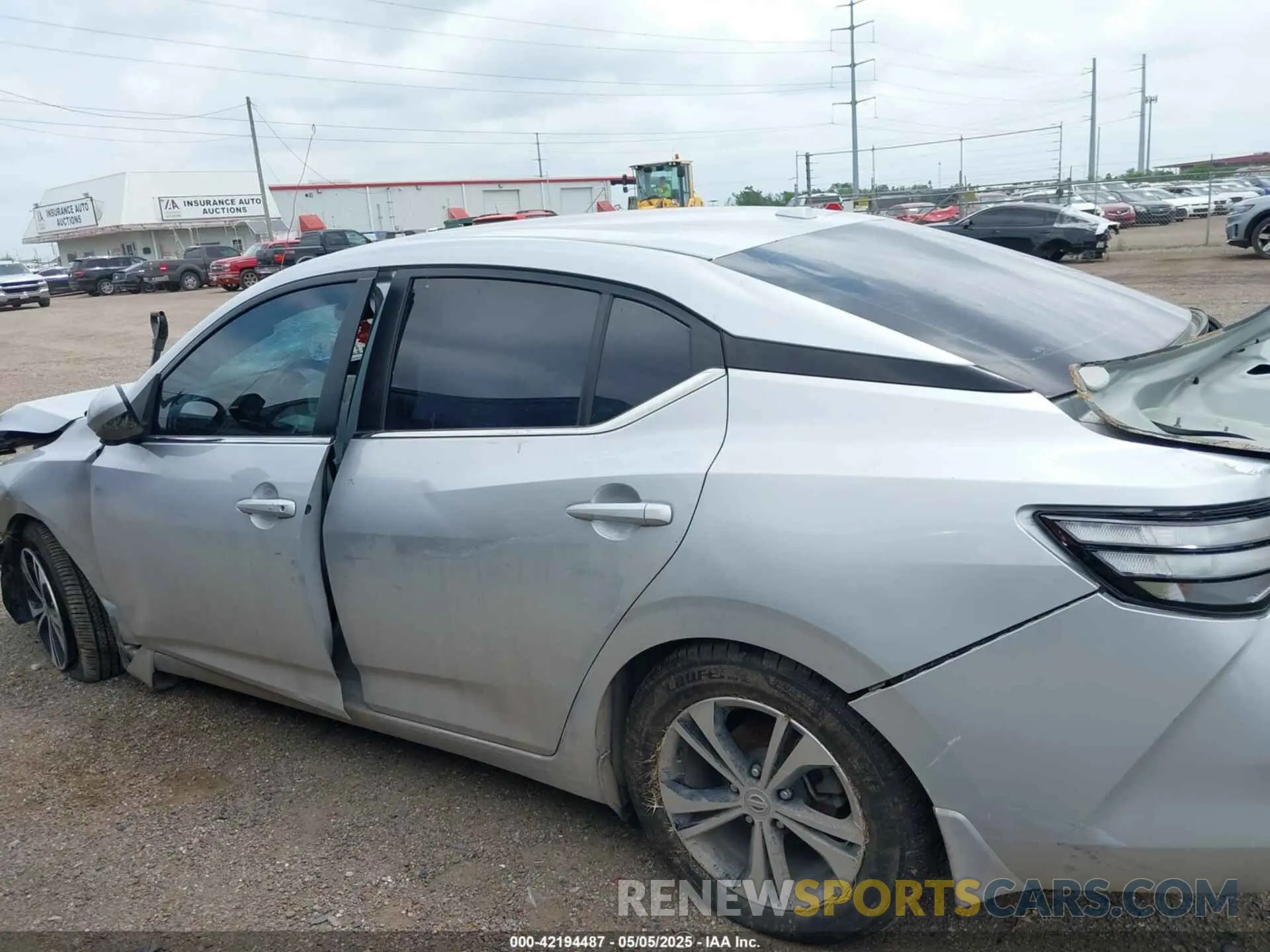 14 fotografías del automóvil dañado 3N1AB8CV3NY215330 NISSAN SENTRA 2022