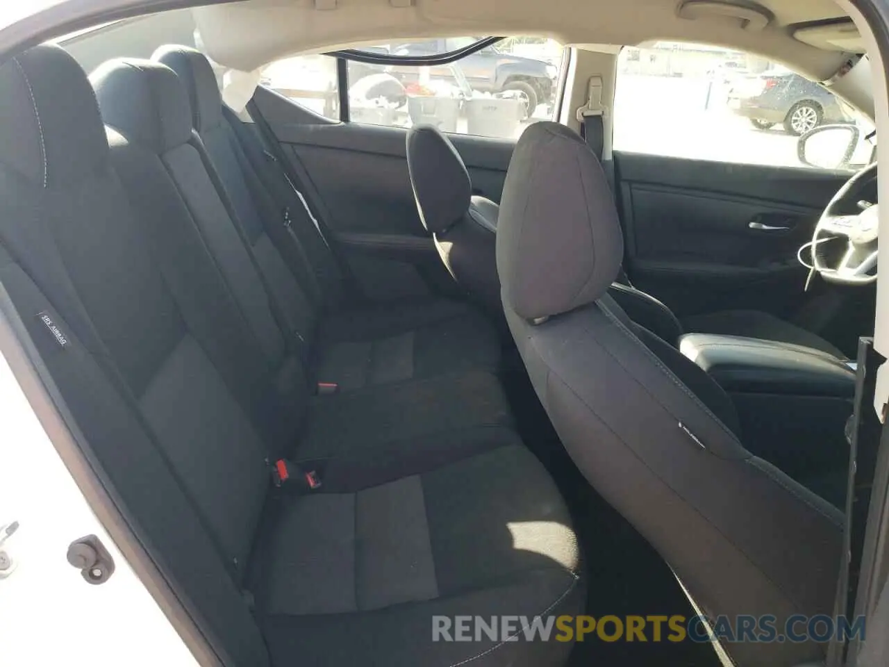 10 fotografías del automóvil dañado 3N1AB8CV3NY222696 NISSAN SENTRA 2022
