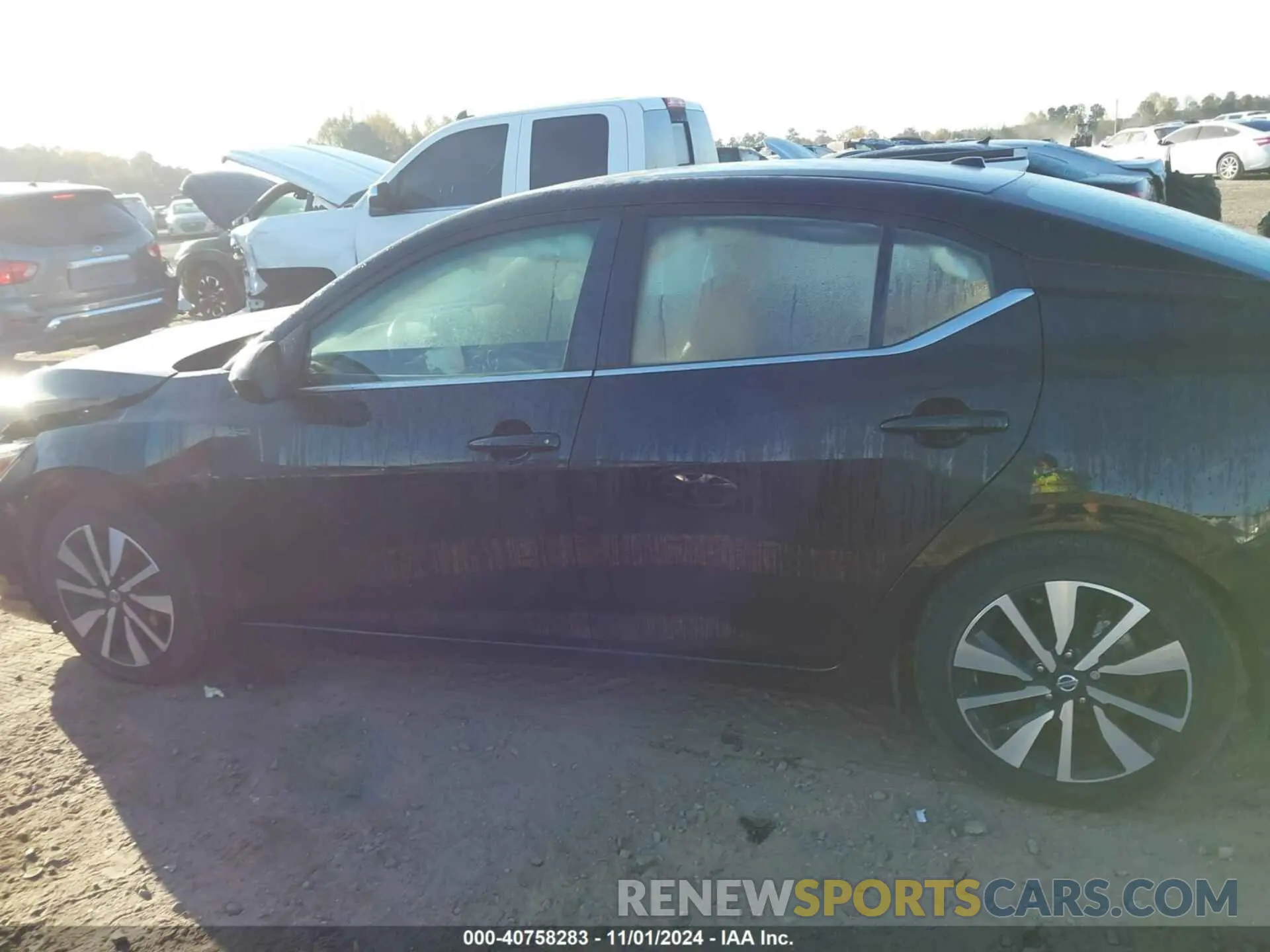 15 fotografías del automóvil dañado 3N1AB8CV3NY232175 NISSAN SENTRA 2022