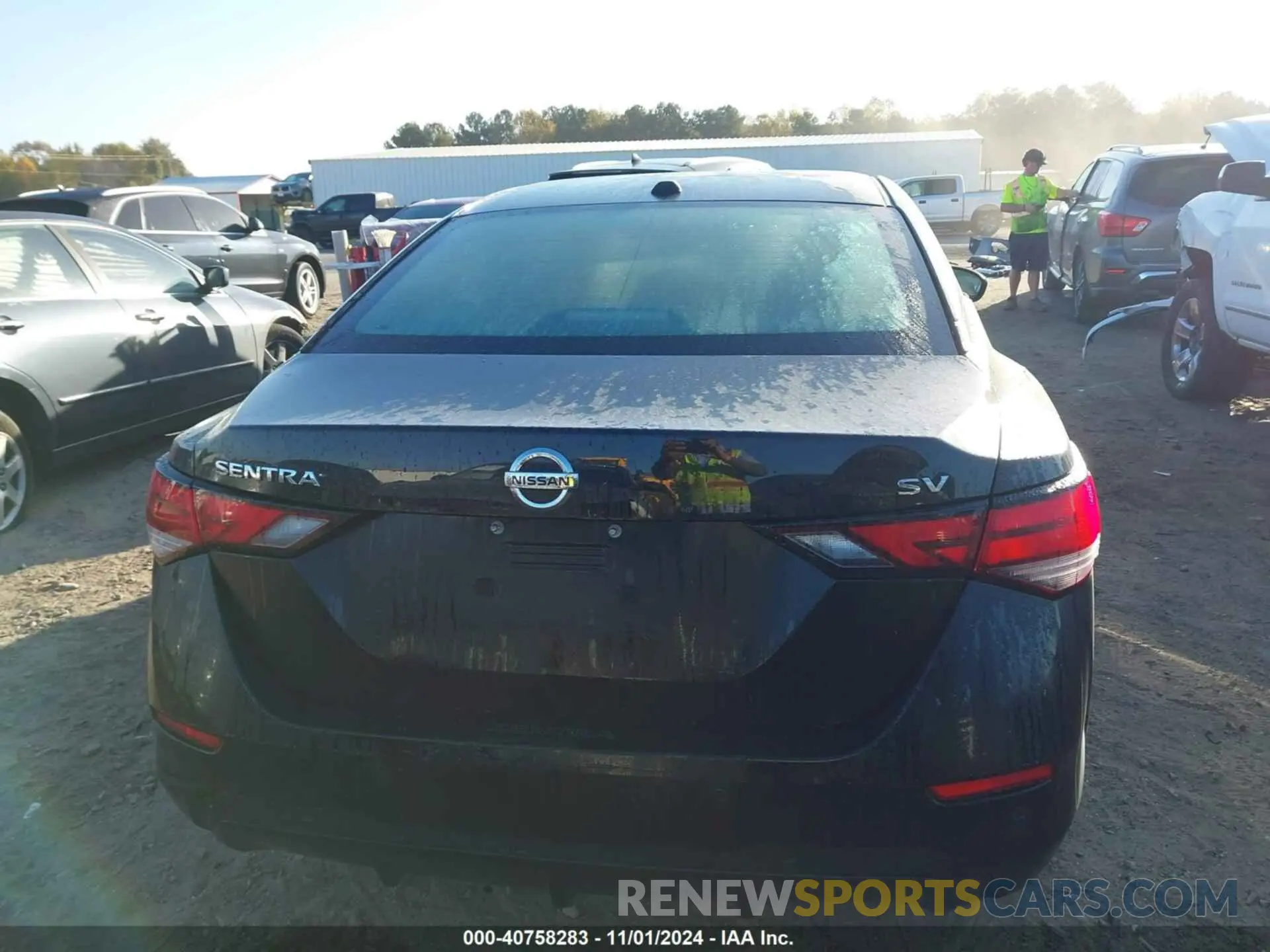 17 fotografías del automóvil dañado 3N1AB8CV3NY232175 NISSAN SENTRA 2022