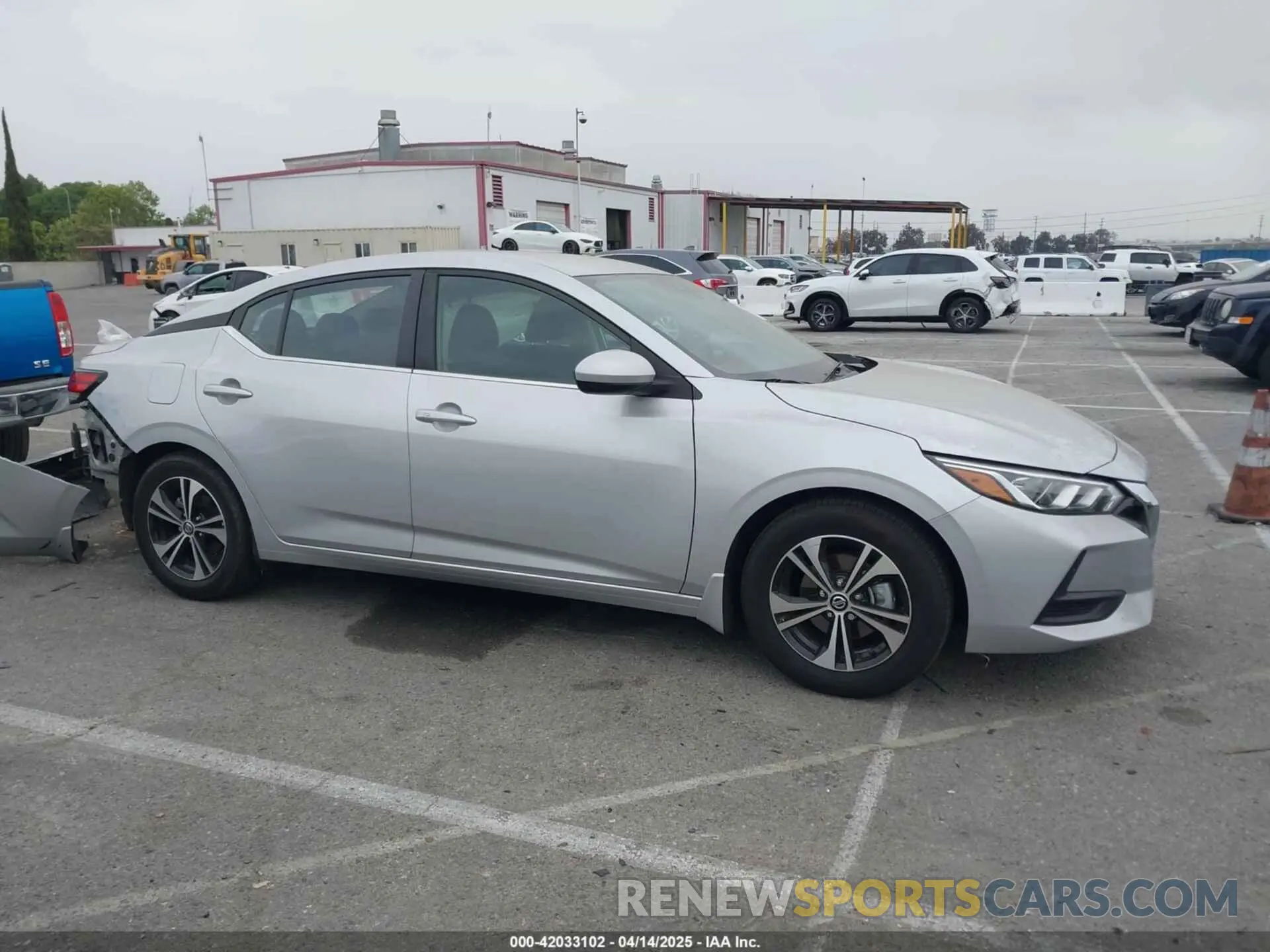 14 fotografías del automóvil dañado 3N1AB8CV3NY238896 NISSAN SENTRA 2022