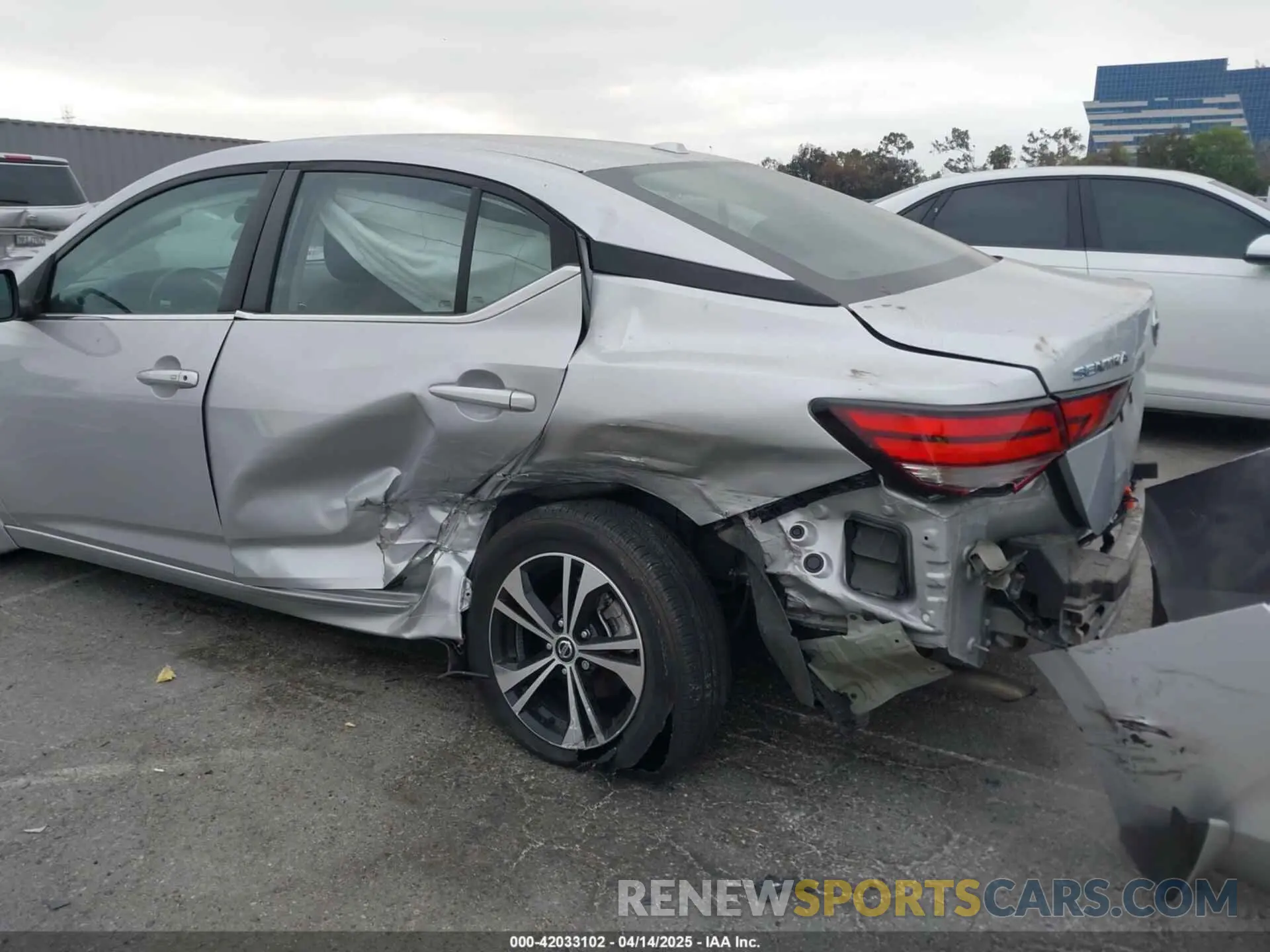 6 fotografías del automóvil dañado 3N1AB8CV3NY238896 NISSAN SENTRA 2022