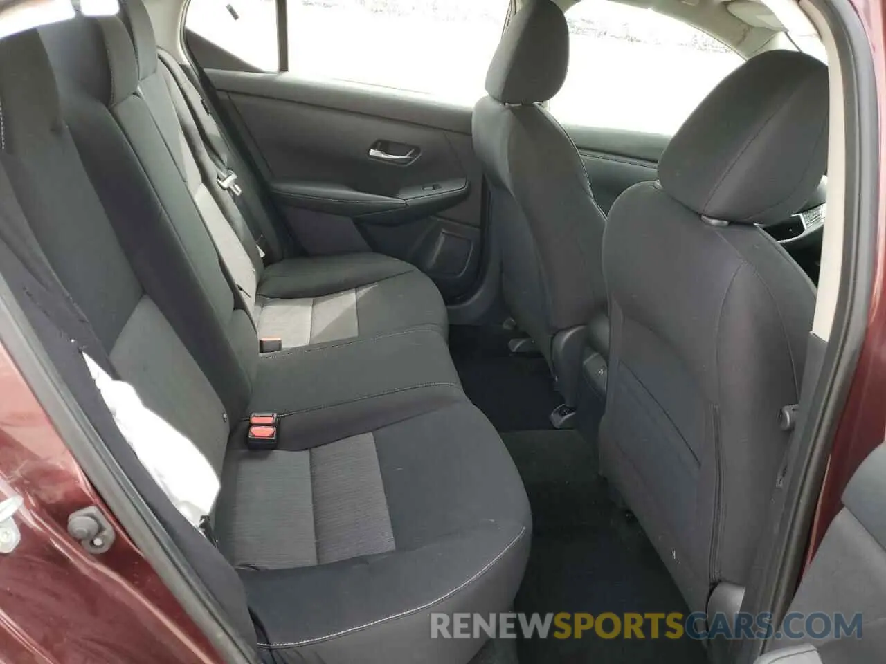 10 fotografías del automóvil dañado 3N1AB8CV3NY263393 NISSAN SENTRA 2022