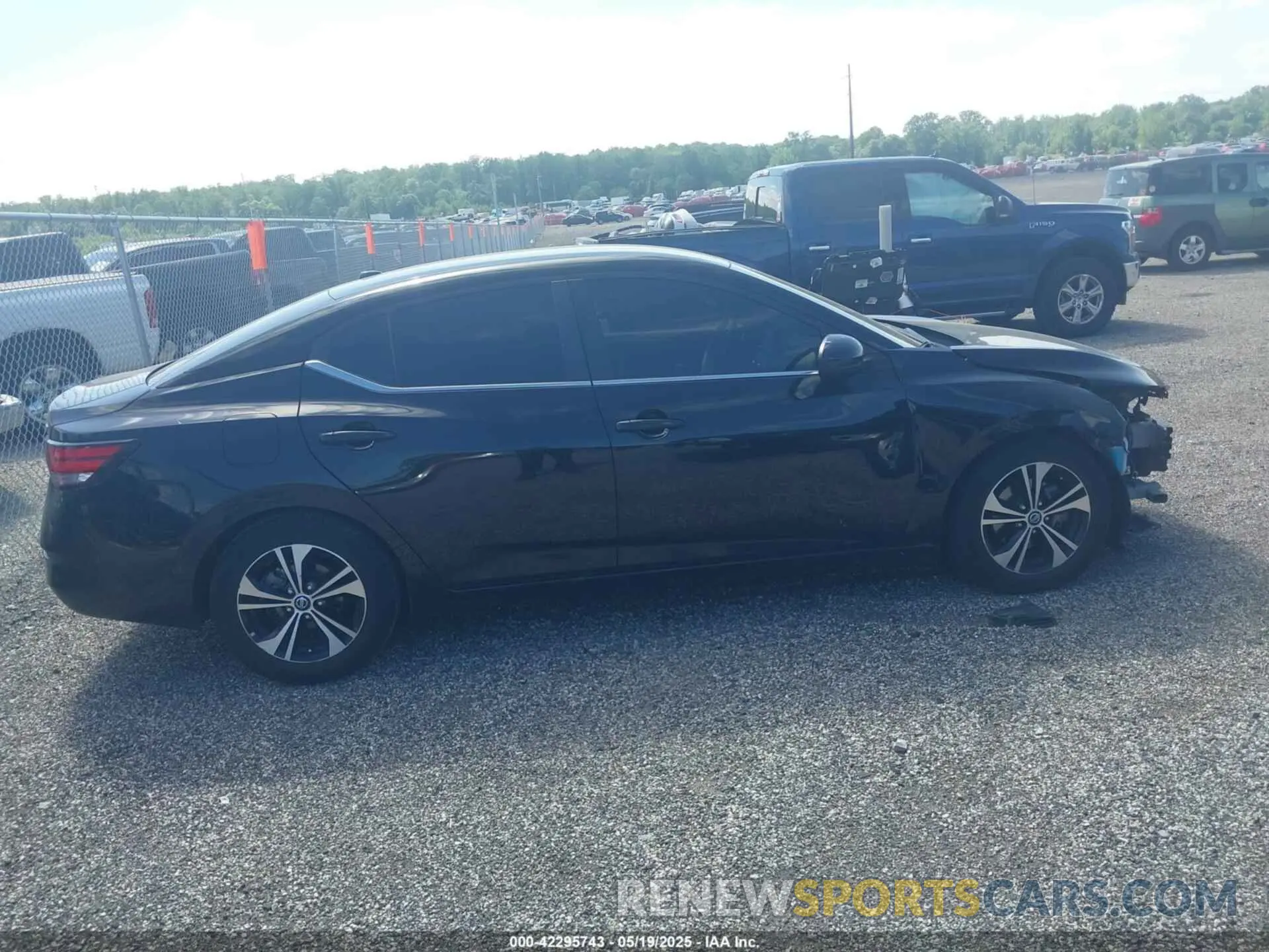 14 fotografías del automóvil dañado 3N1AB8CV3NY269663 NISSAN SENTRA 2022