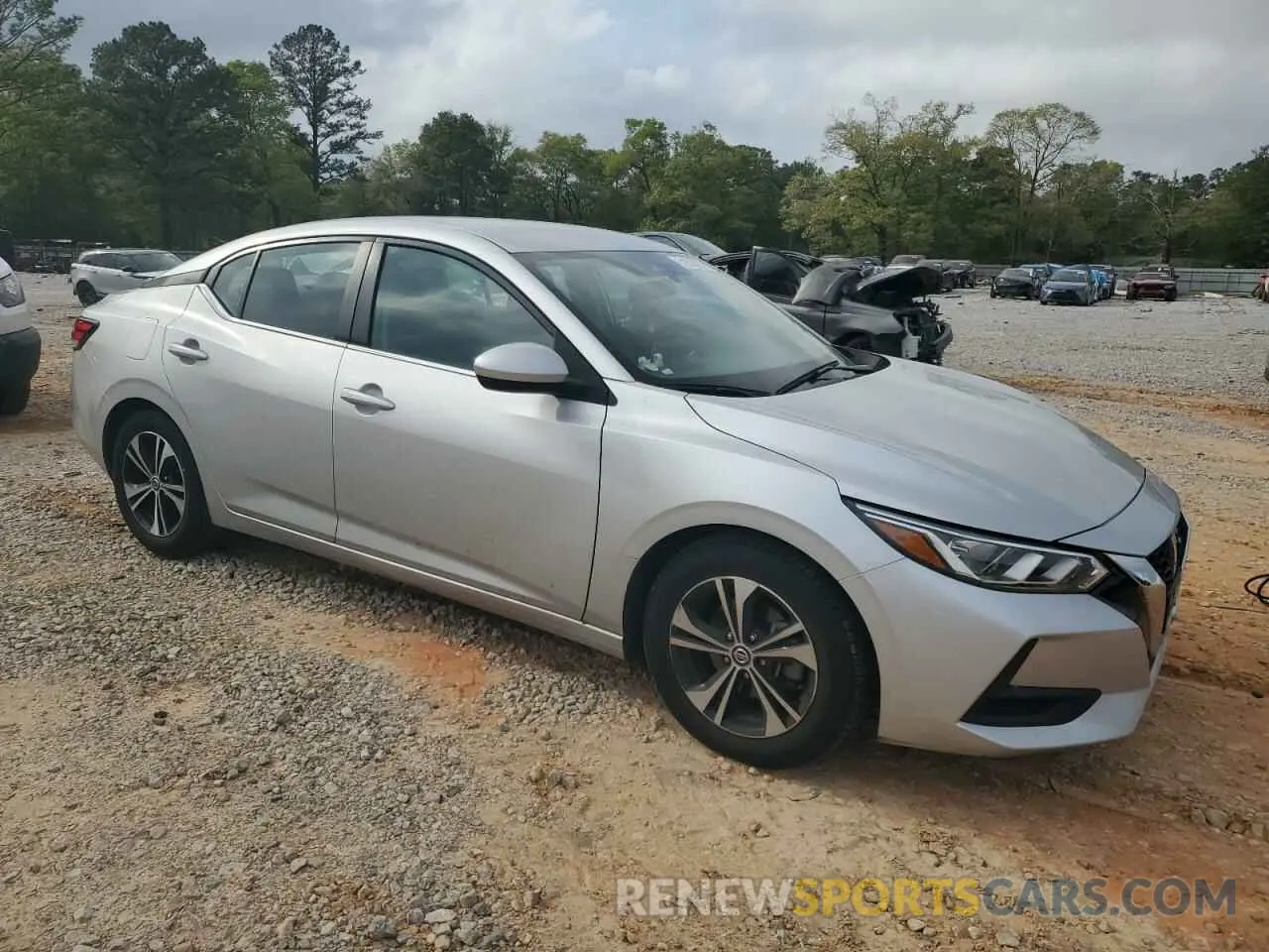 4 fotografías del automóvil dañado 3N1AB8CV3NY273017 NISSAN SENTRA 2022