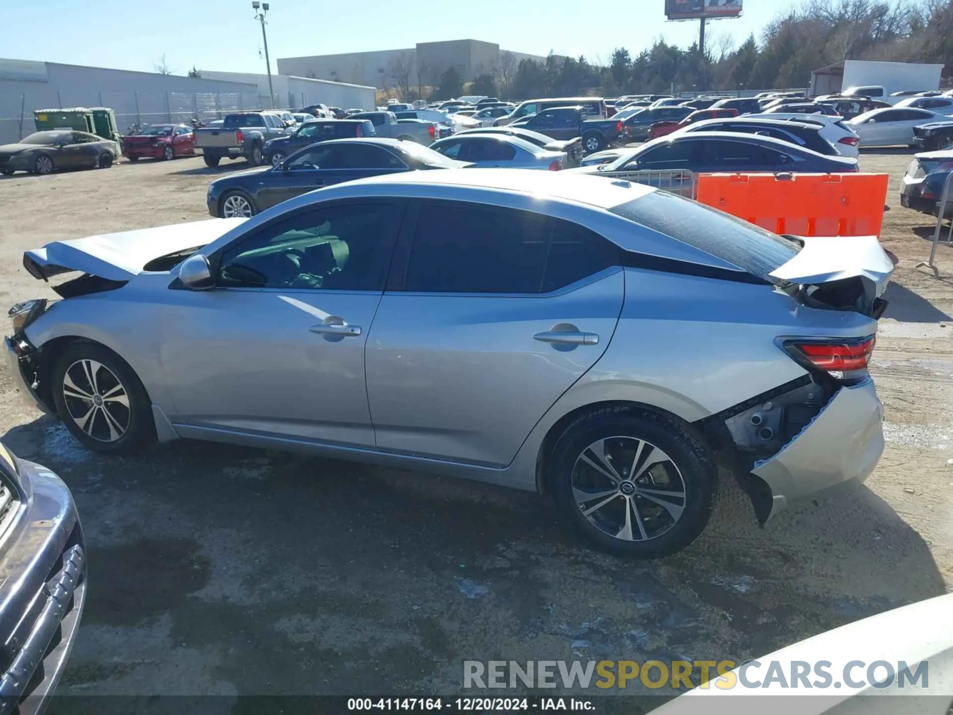 14 fotografías del automóvil dañado 3N1AB8CV3NY306601 NISSAN SENTRA 2022