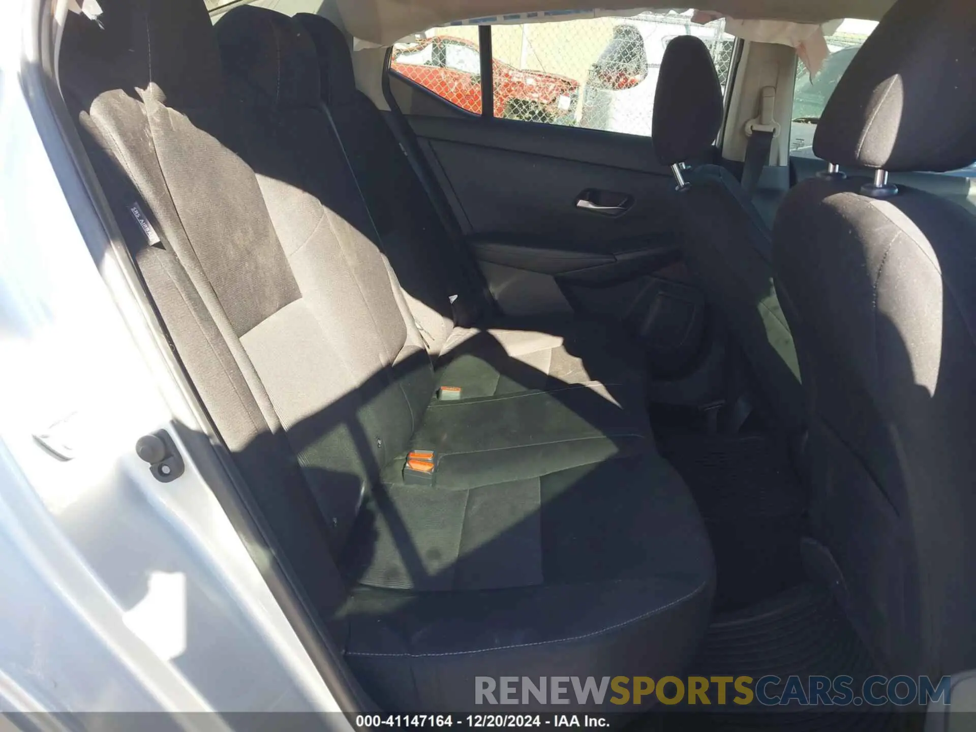 8 fotografías del automóvil dañado 3N1AB8CV3NY306601 NISSAN SENTRA 2022