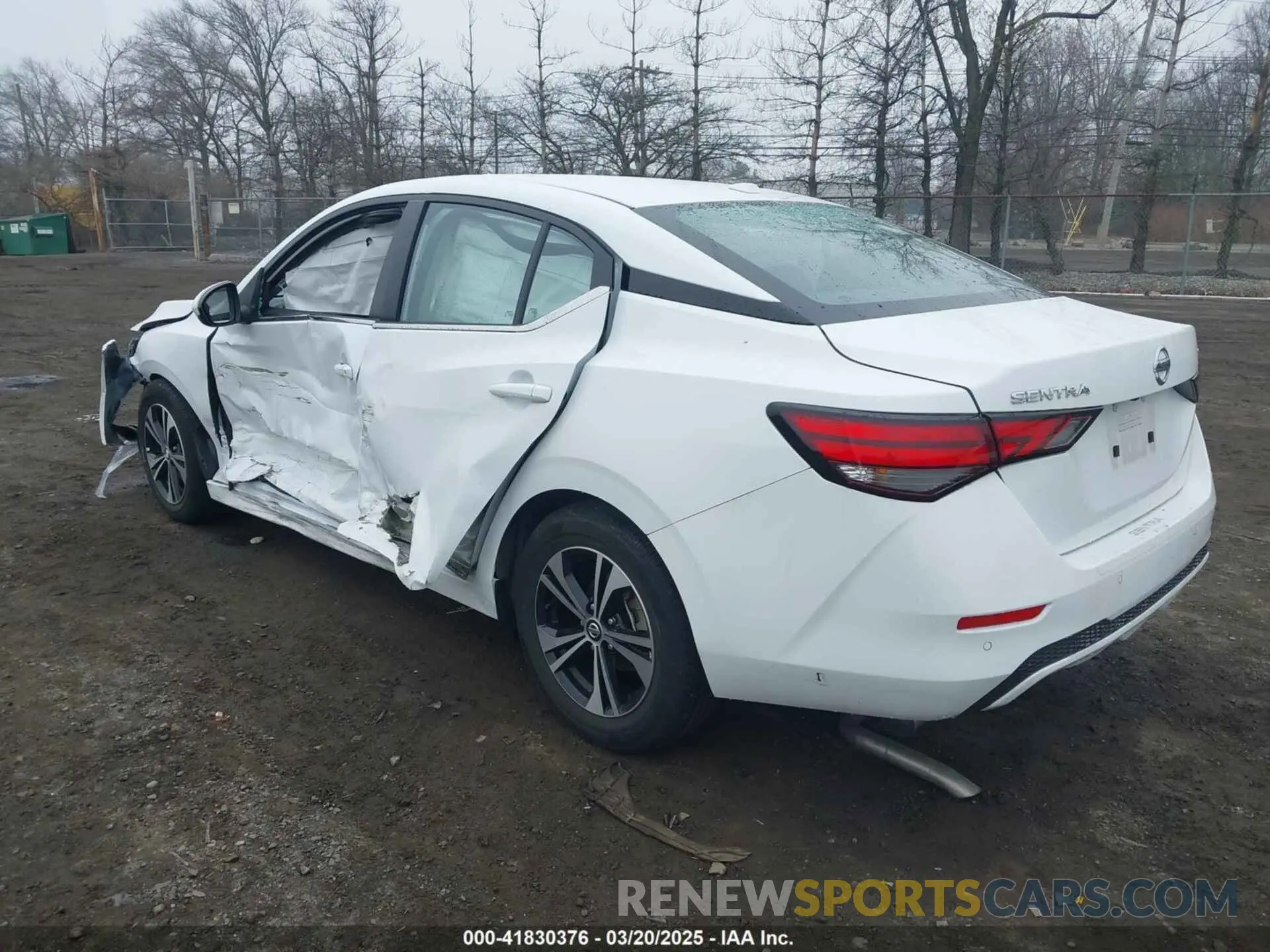 3 fotografías del automóvil dañado 3N1AB8CV3NY307506 NISSAN SENTRA 2022