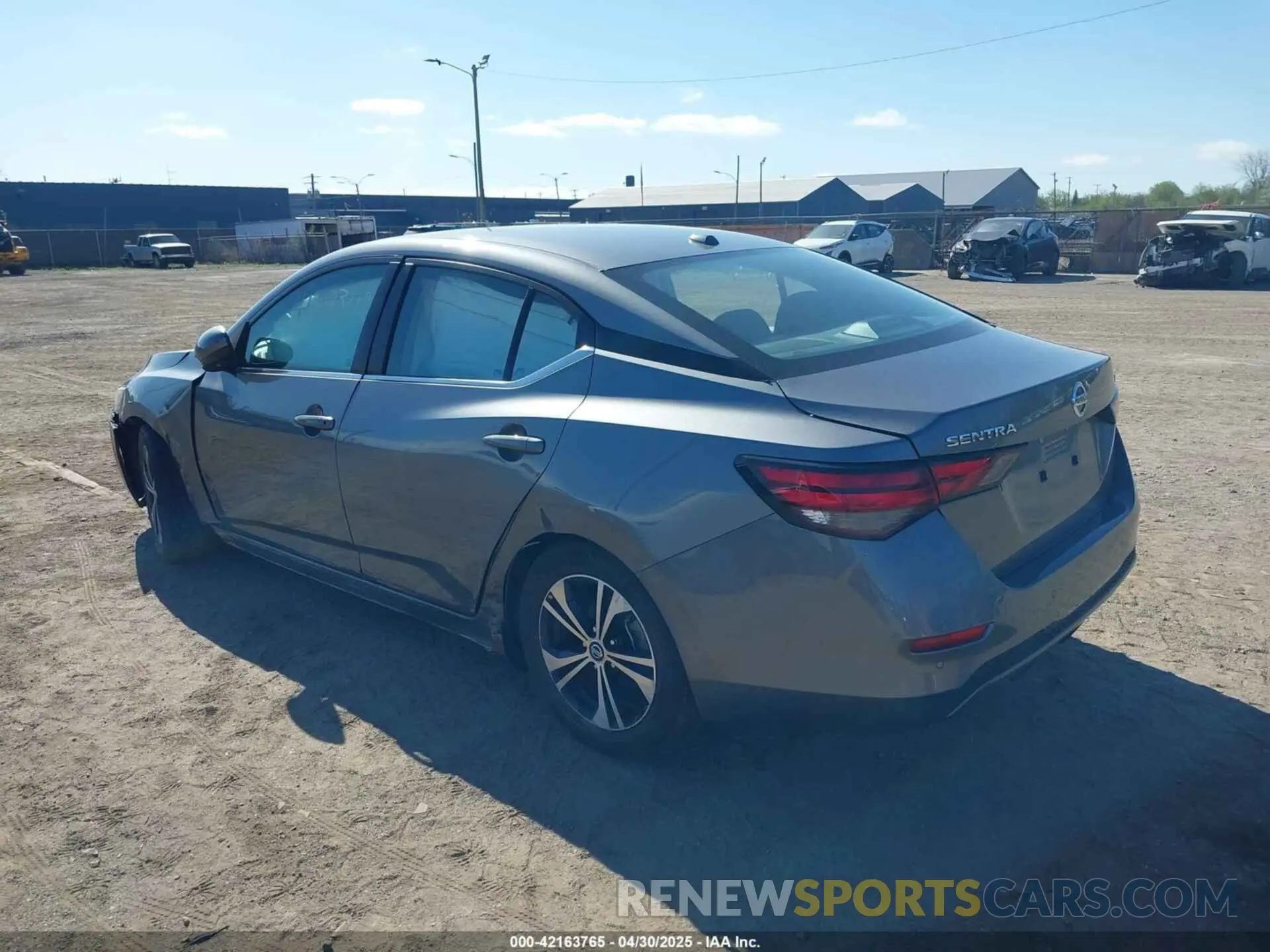 3 fotografías del automóvil dañado 3N1AB8CV4NY221167 NISSAN SENTRA 2022