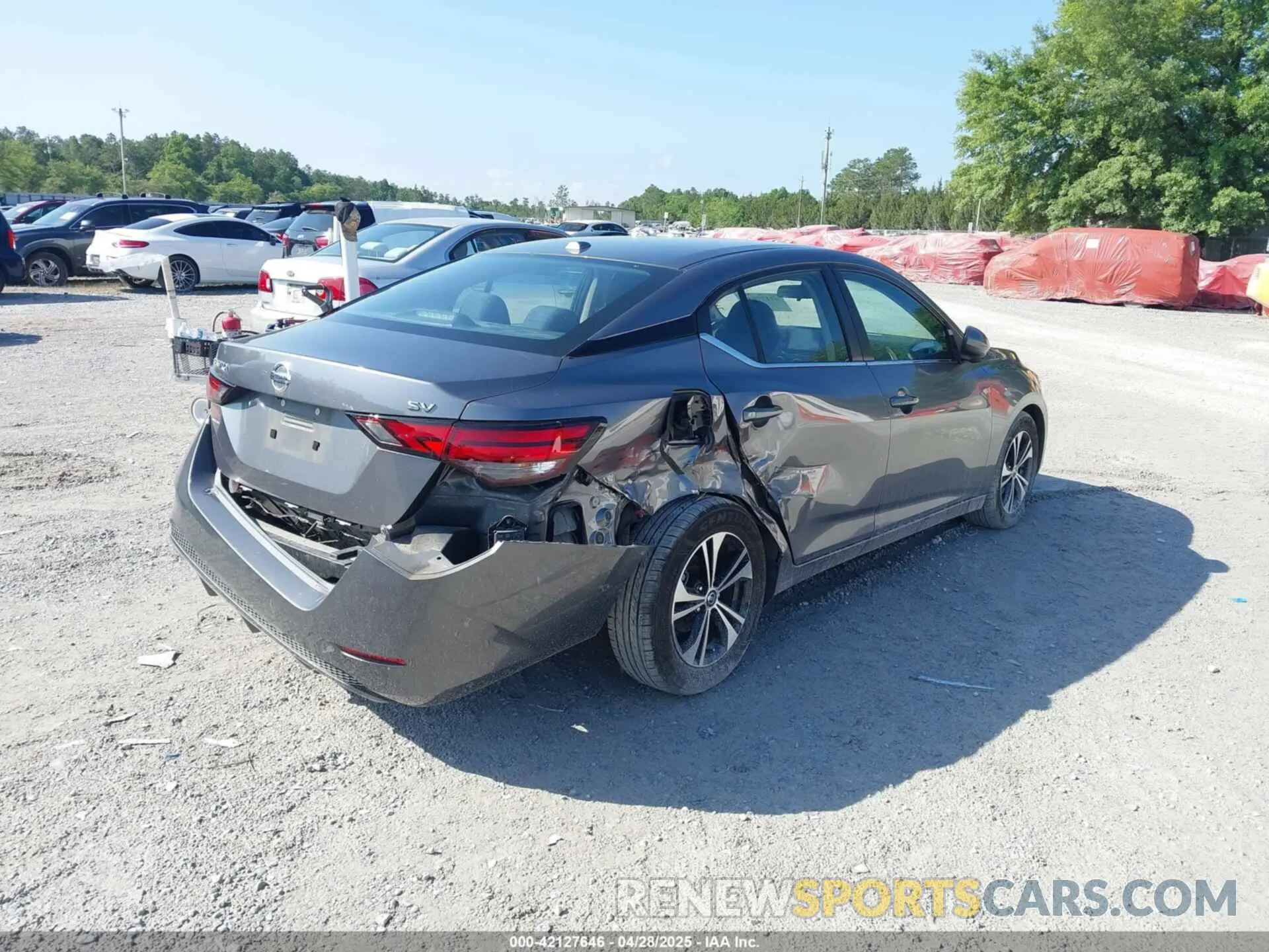 4 fotografías del automóvil dañado 3N1AB8CV4NY263080 NISSAN SENTRA 2022