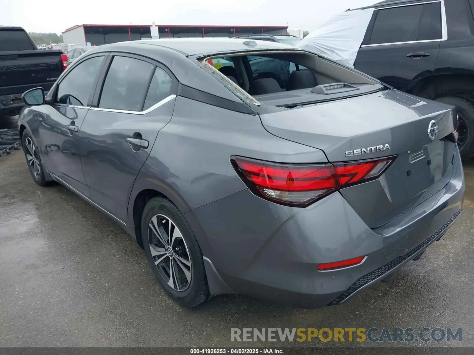 3 fotografías del automóvil dañado 3N1AB8CV4NY275763 NISSAN SENTRA 2022