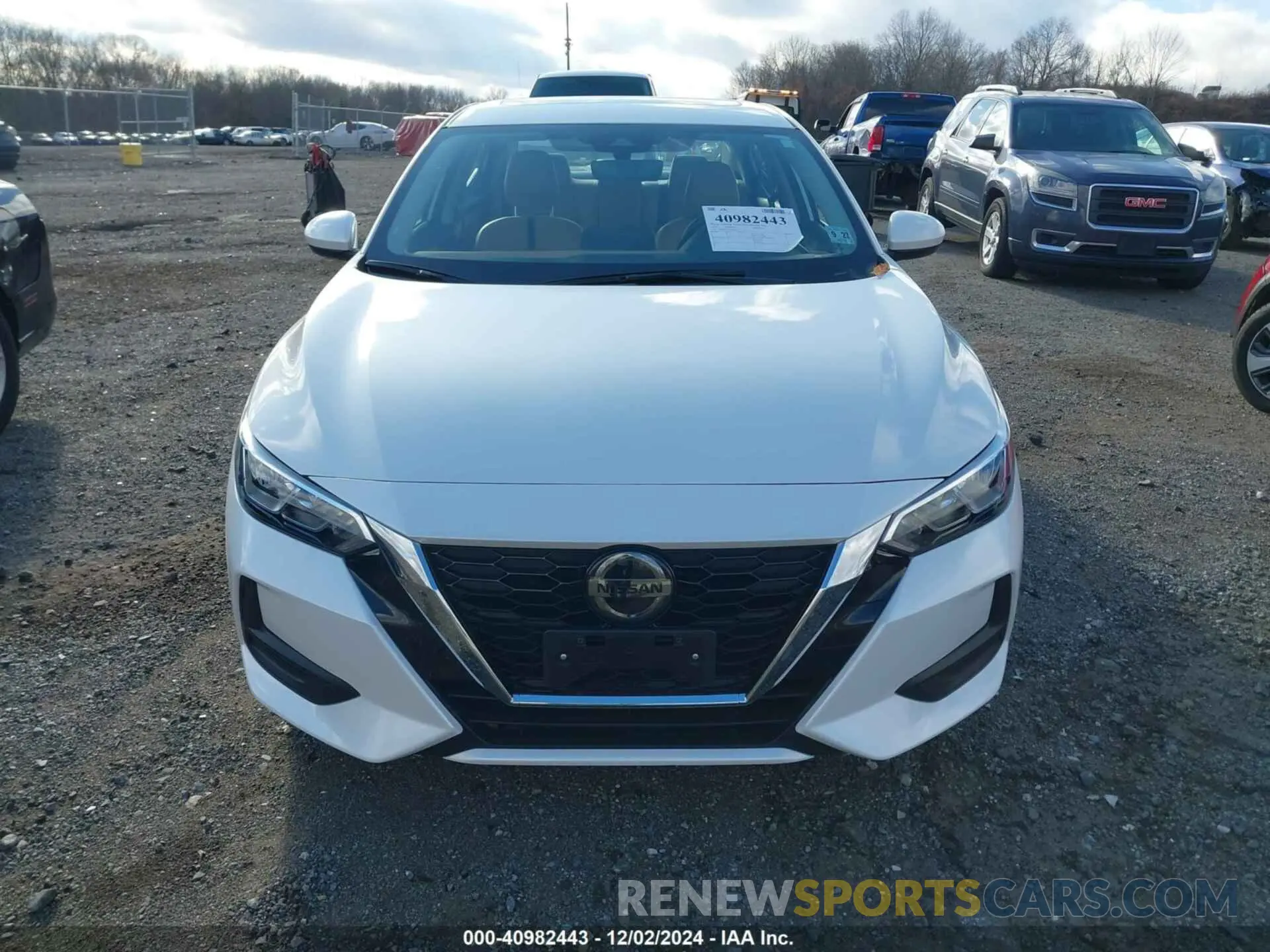 12 fotografías del automóvil dañado 3N1AB8CV4NY288335 NISSAN SENTRA 2022