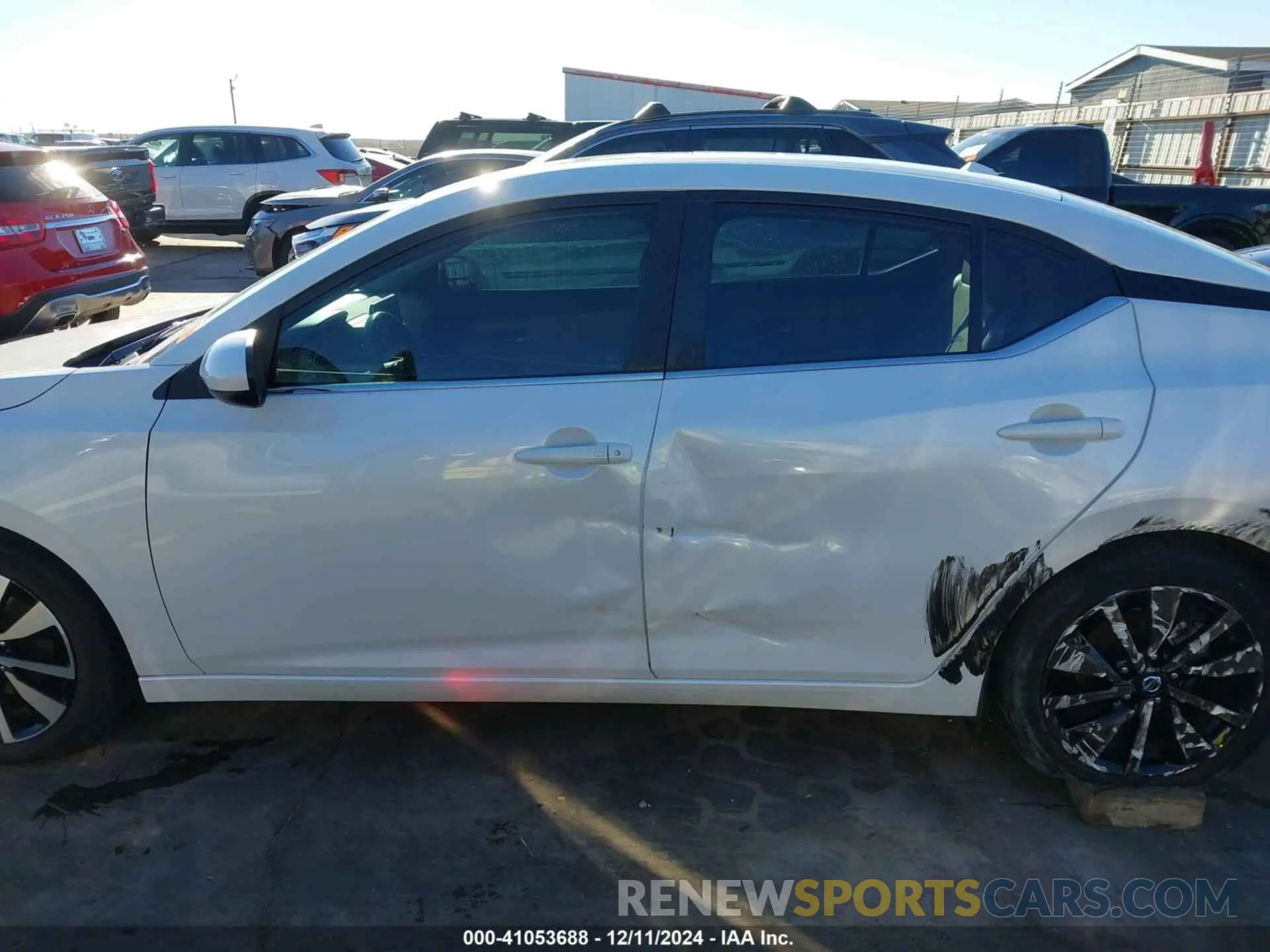 14 fotografías del automóvil dañado 3N1AB8CV4NY301276 NISSAN SENTRA 2022