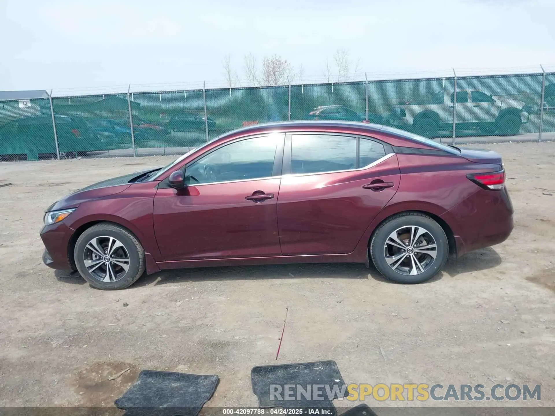 14 fotografías del automóvil dañado 3N1AB8CV4NY309779 NISSAN SENTRA 2022