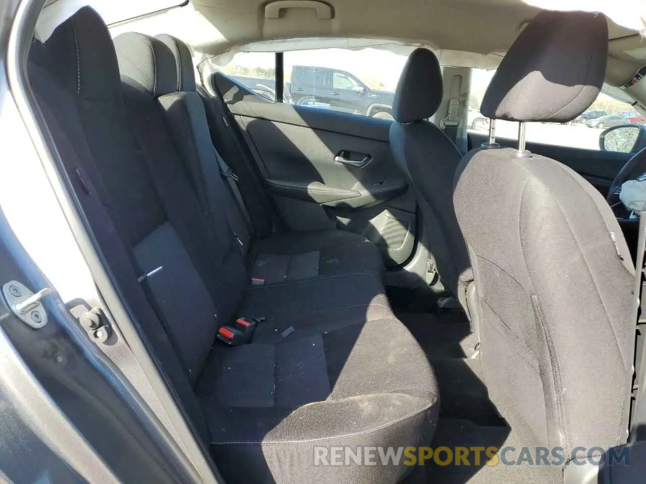 10 fotografías del automóvil dañado 3N1AB8CV5NY233389 NISSAN SENTRA 2022