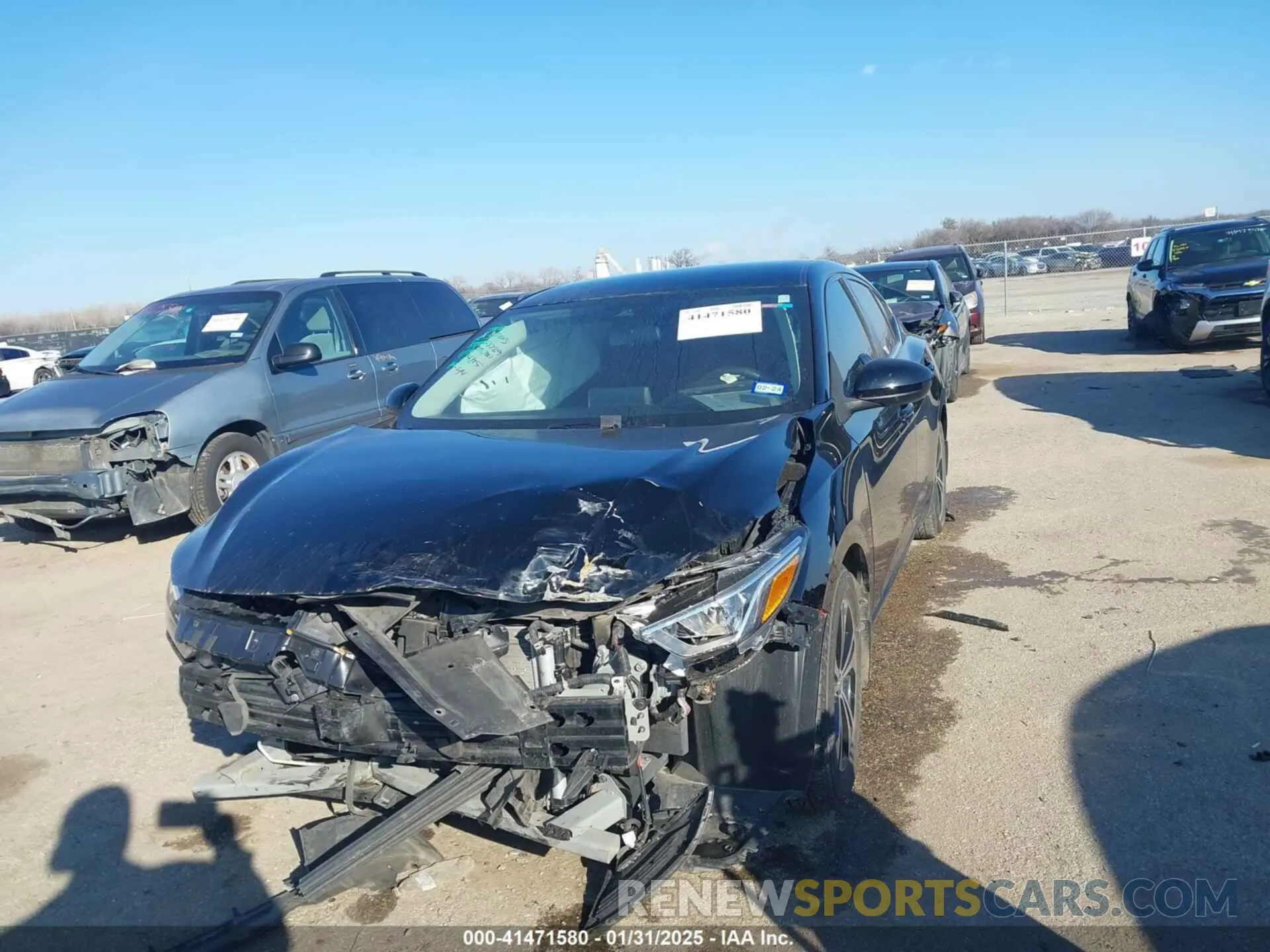 2 fotografías del automóvil dañado 3N1AB8CV5NY236213 NISSAN SENTRA 2022