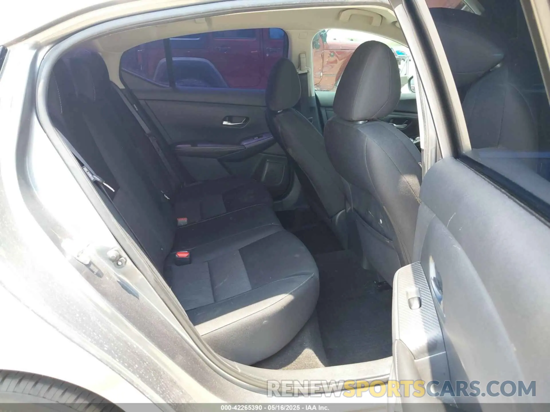 8 fotografías del automóvil dañado 3N1AB8CV5NY249530 NISSAN SENTRA 2022