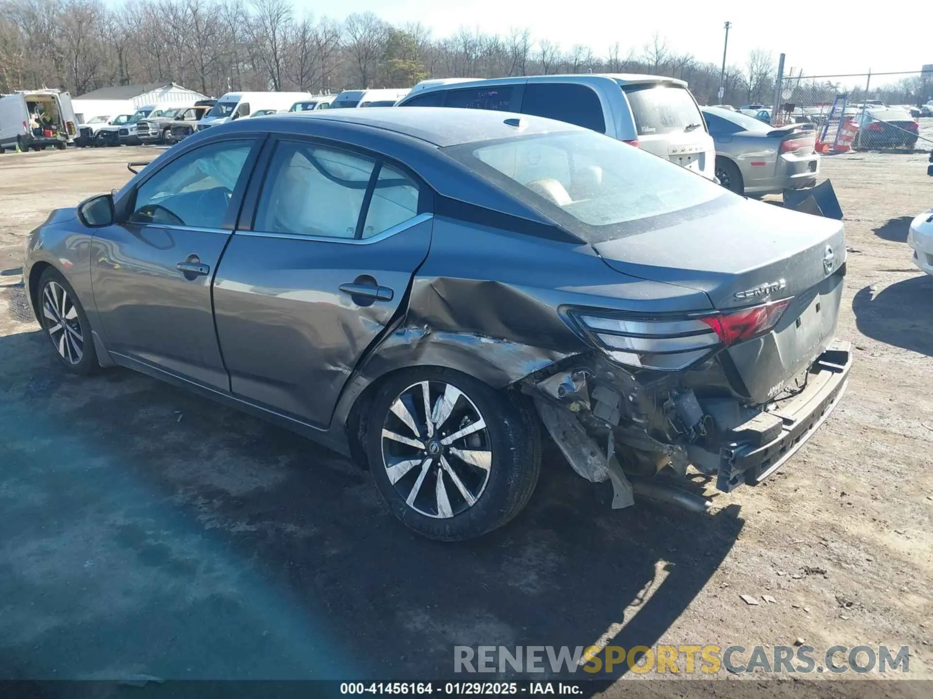 3 fotografías del automóvil dañado 3N1AB8CV5NY289560 NISSAN SENTRA 2022