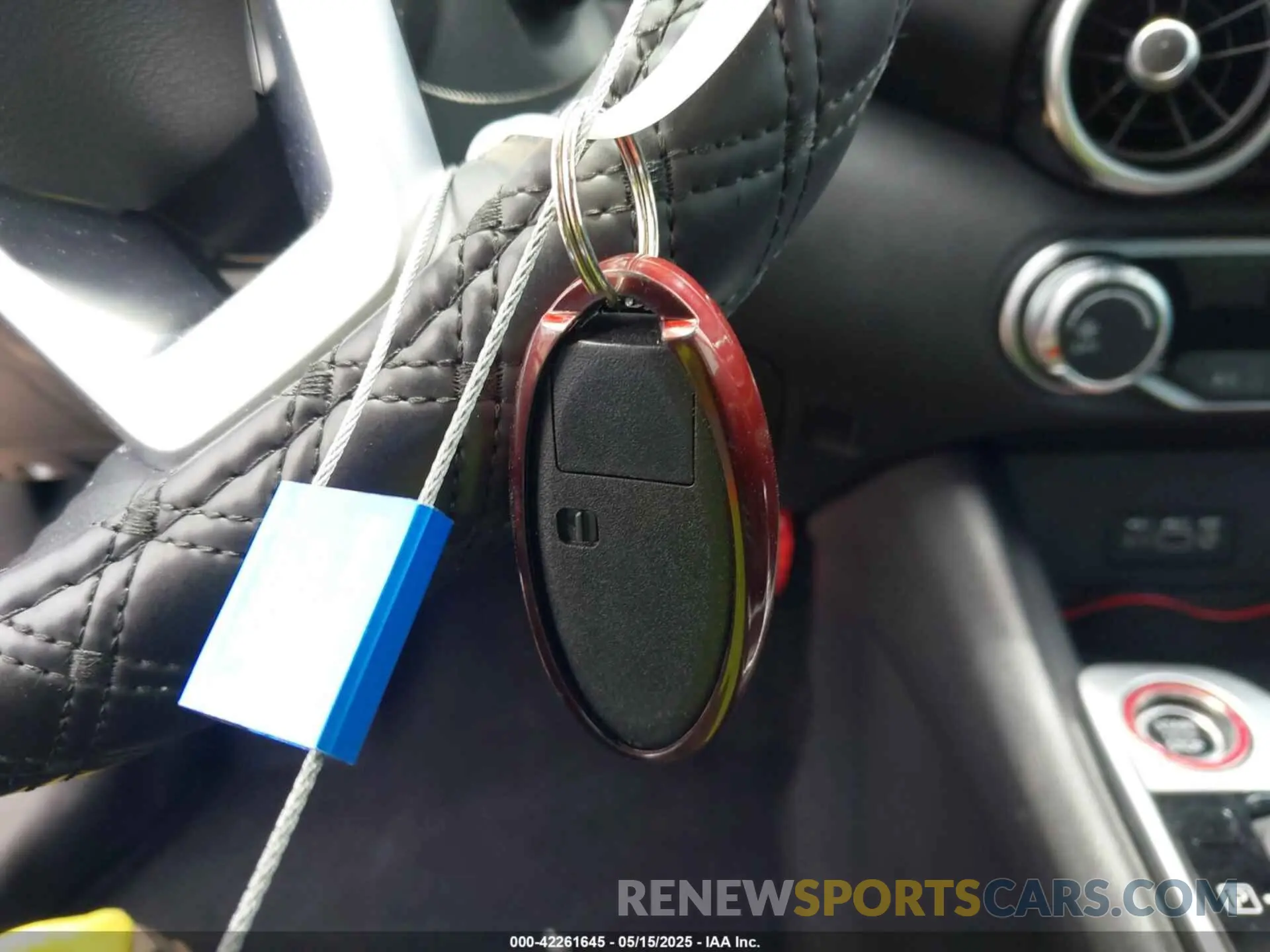 11 fotografías del automóvil dañado 3N1AB8CV5NY301903 NISSAN SENTRA 2022