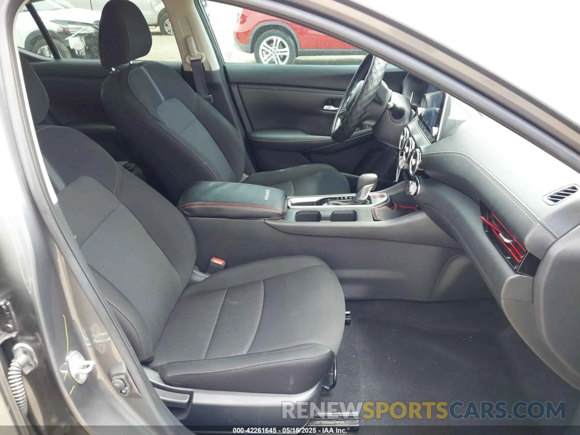 5 fotografías del automóvil dañado 3N1AB8CV5NY301903 NISSAN SENTRA 2022