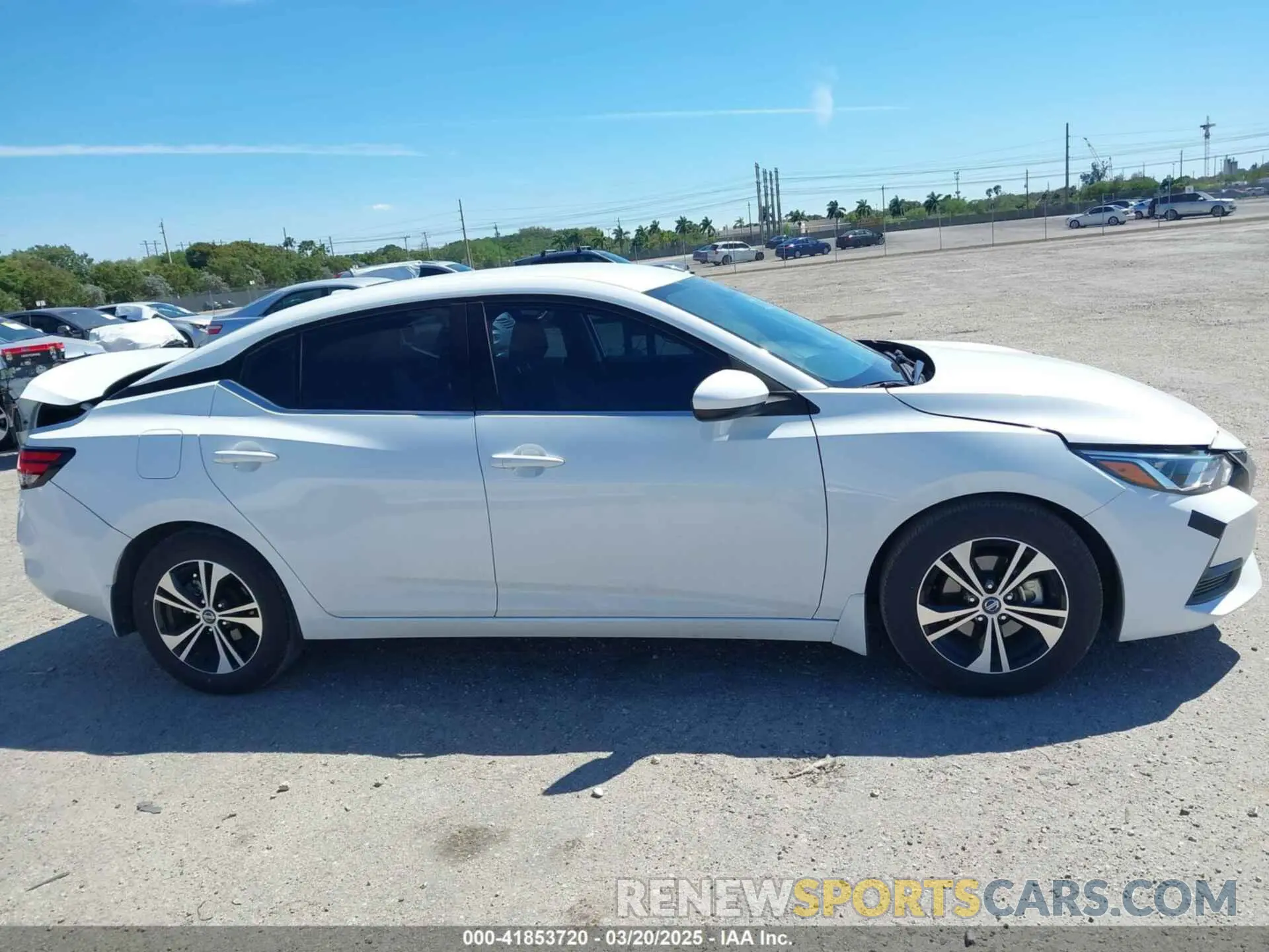 13 fotografías del automóvil dañado 3N1AB8CV6NY210199 NISSAN SENTRA 2022
